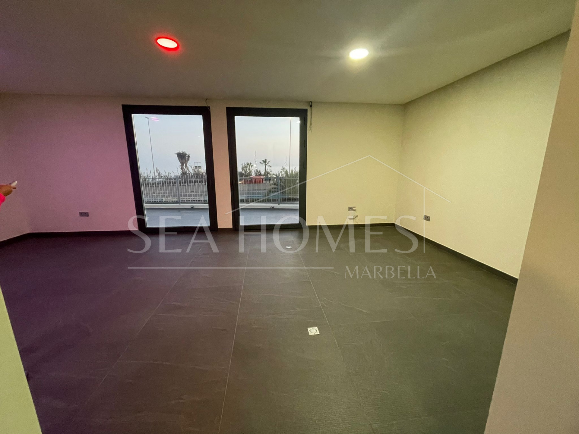 Sale of House or Commercial Premises in Marbella