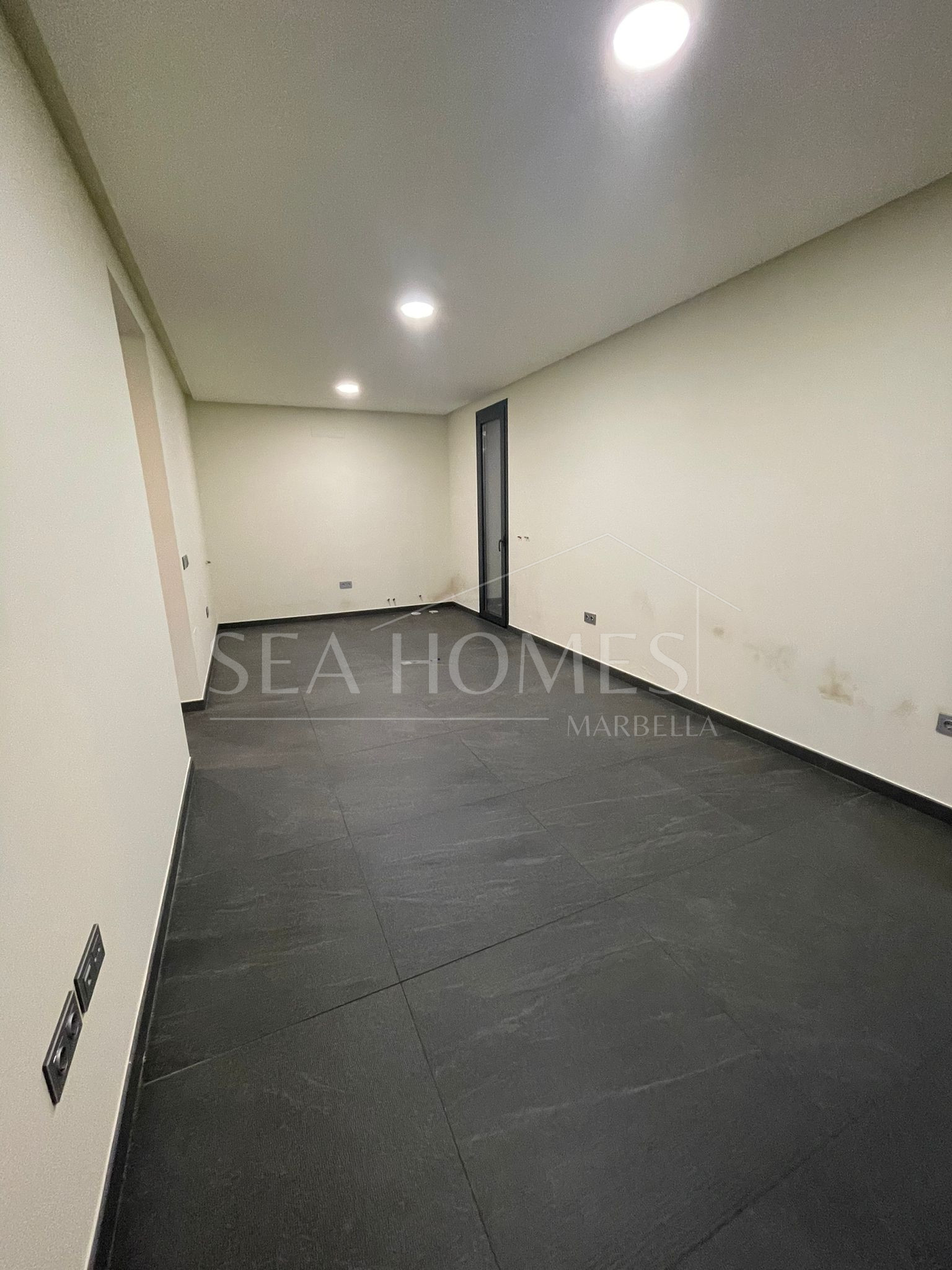 Sale of House or Commercial Premises in Marbella