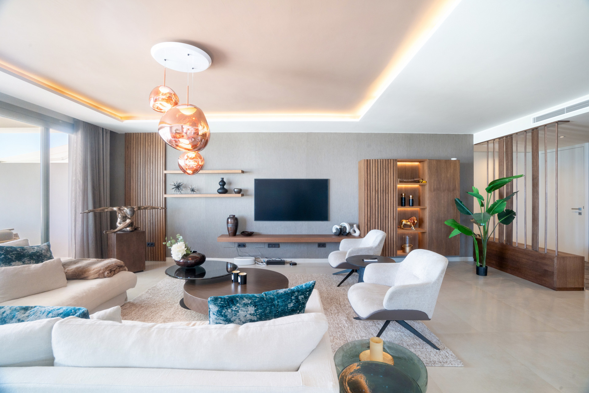 IMPRESIONANTE APARTAMENTO EN MARBELLA