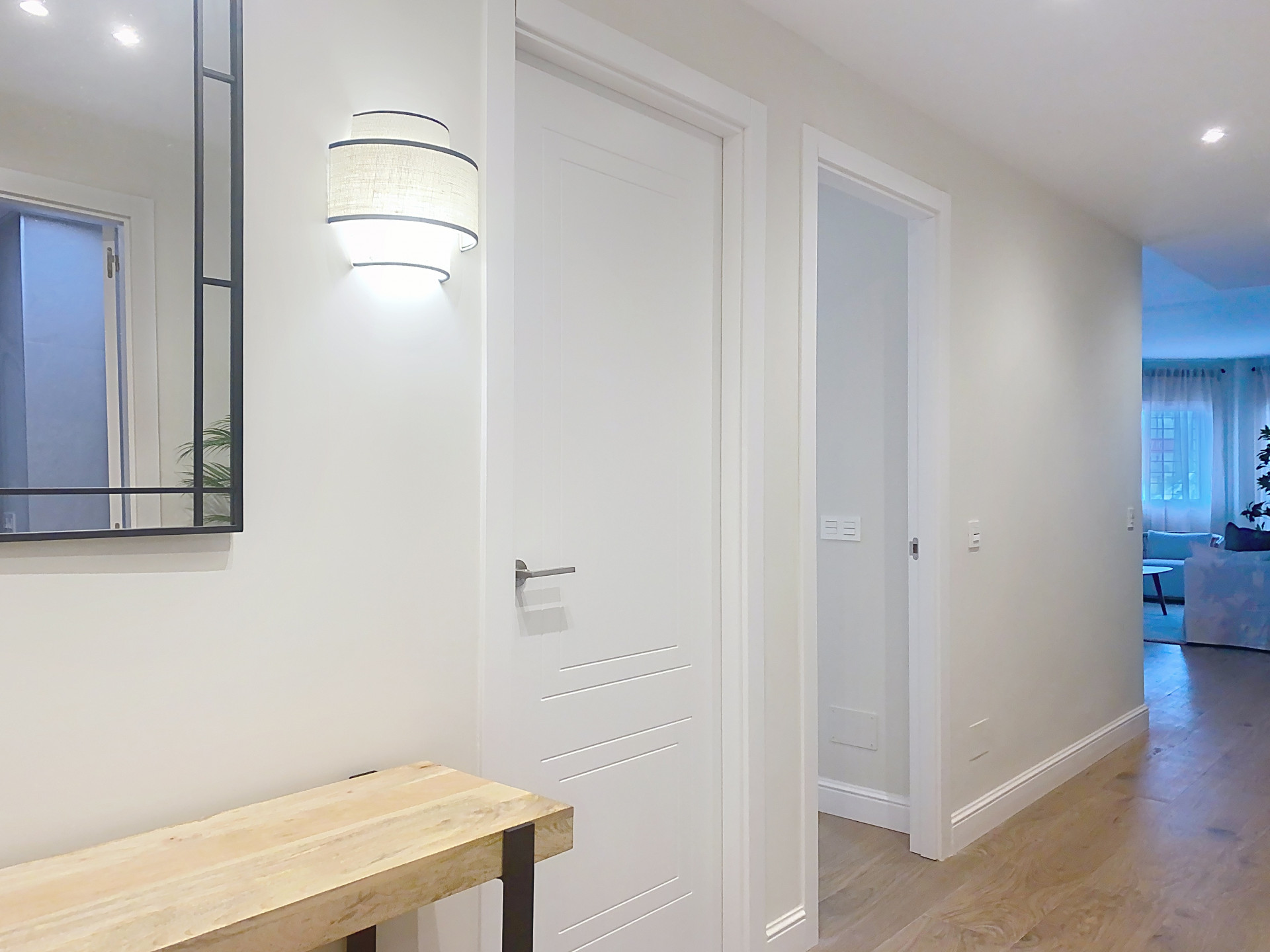 Fully Renovated and Furnished 3-Bedroom Apartment – Puerto de Estepona