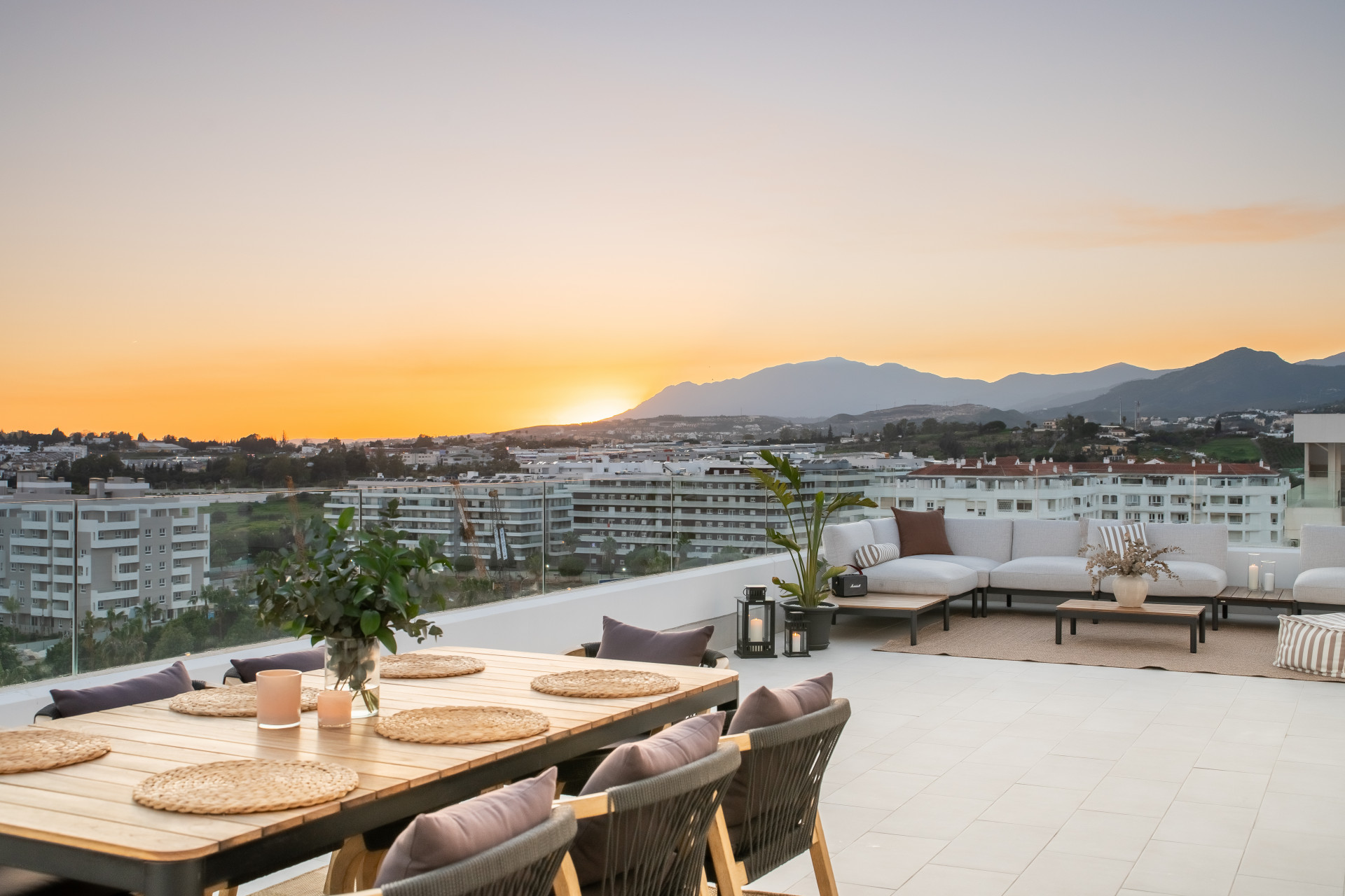 Exclusive True Penthouse in La Campana with 4 Bedrooms.