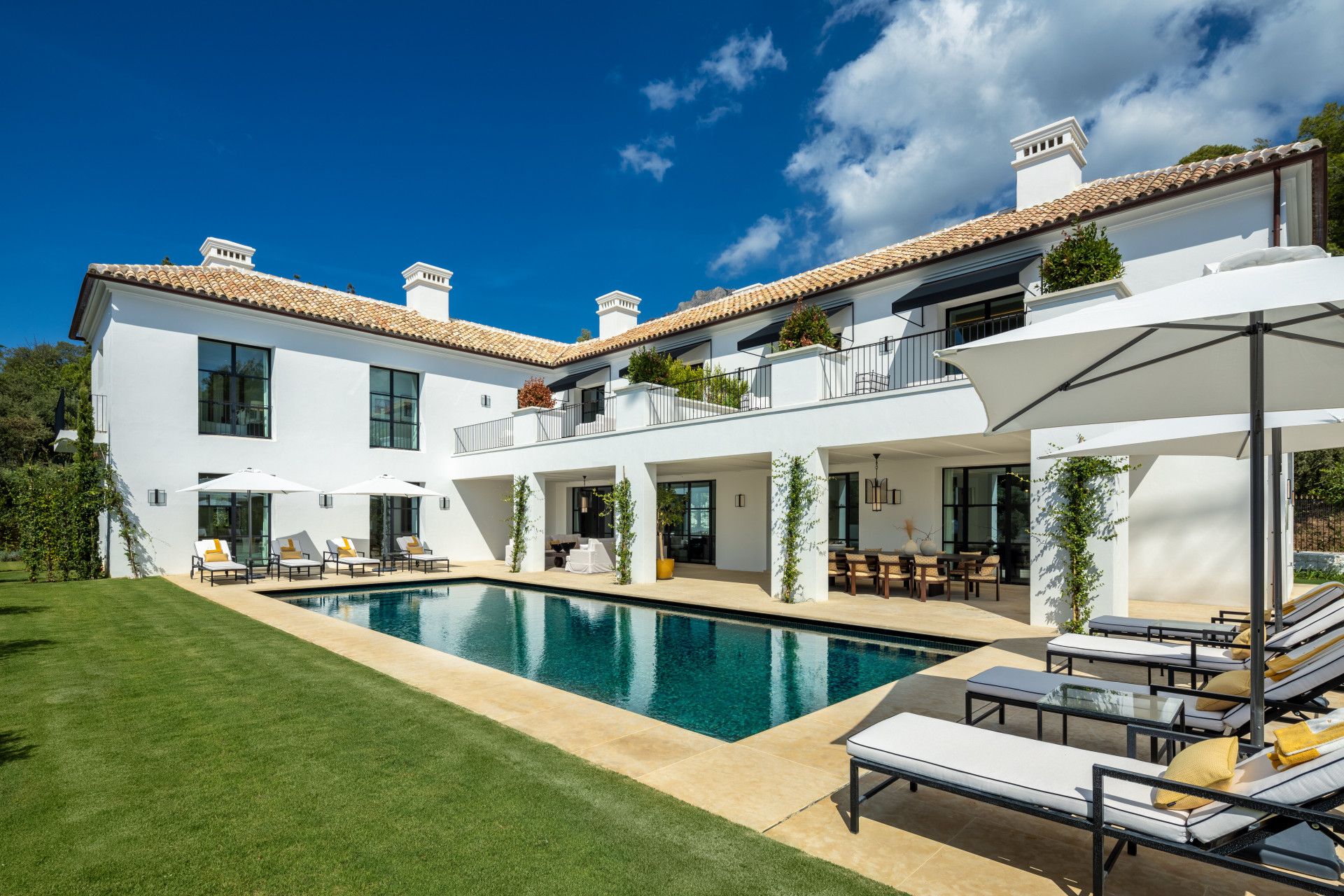 Villa zum Verkauf in Marbella Golden Mile, Costa del Sol
