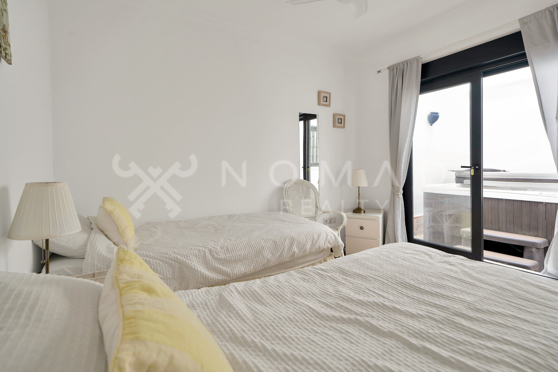 1 · Marbella East · La Mairena 580.000€€ 1 · Marbella East · La Mairena 580.000€€