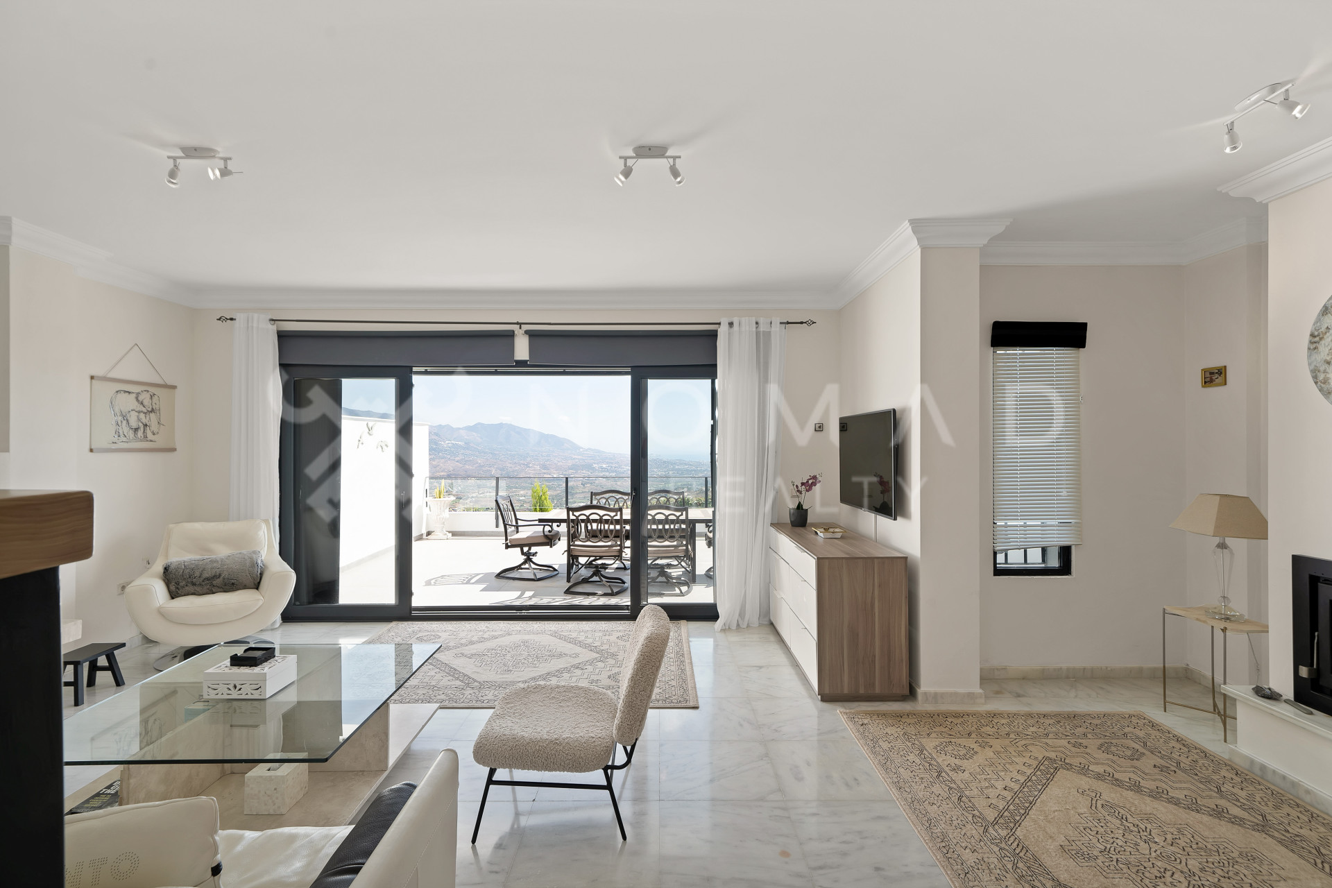 1 · Marbella East · La Mairena 580.000€€ 1 · Marbella East · La Mairena 580.000€€