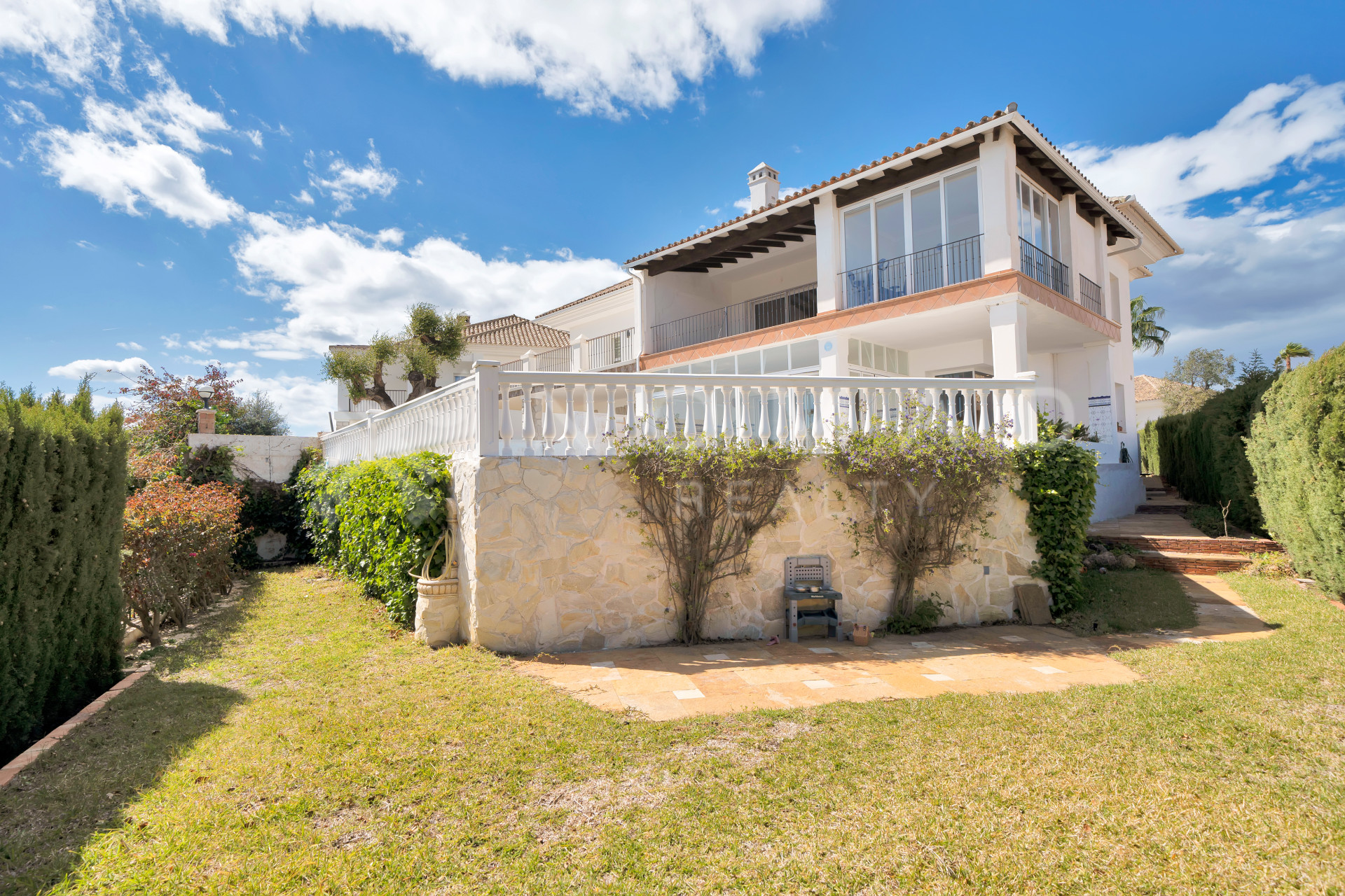 1 · Marbella East · La Mairena 1.099.000€€ 1 · Marbella East · La Mairena 1.099.000€€