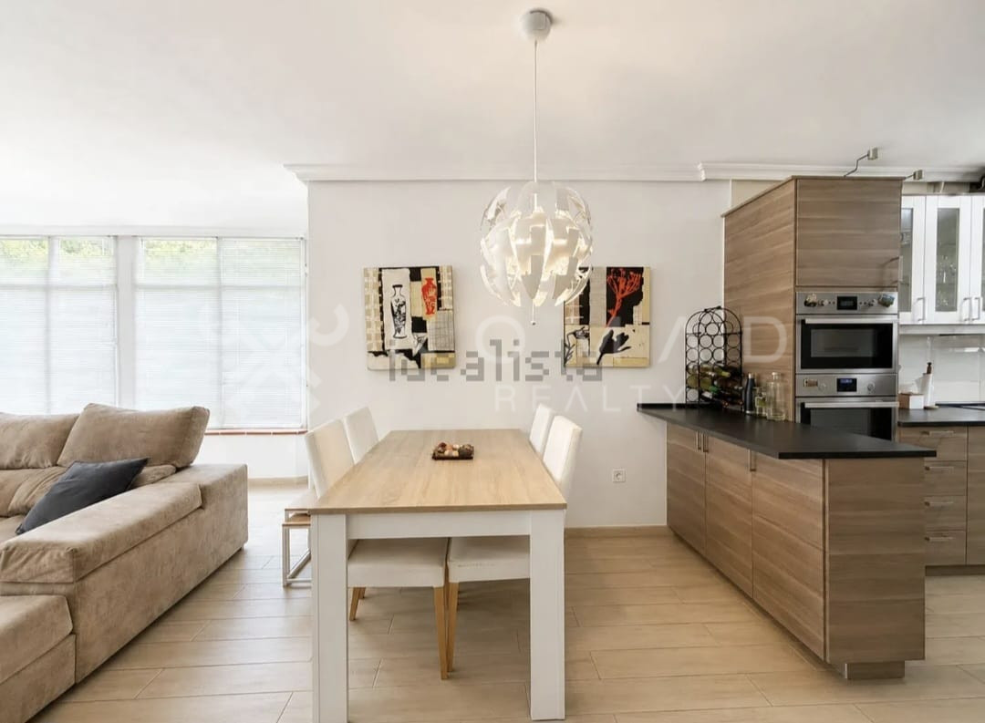1 · Mijas Costa · El Faro De Calaburras 456.000€€ 1 · Mijas Costa · El Faro De Calaburras 456.000€€