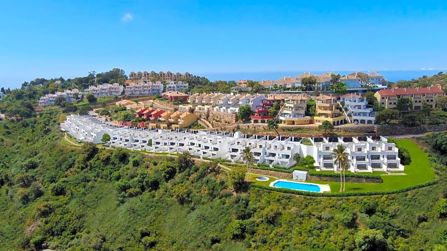 SEMI DETACHED TOTALLY RENOVATED IN 2020 WITH PANORÁMICA VIEWS — photo 4