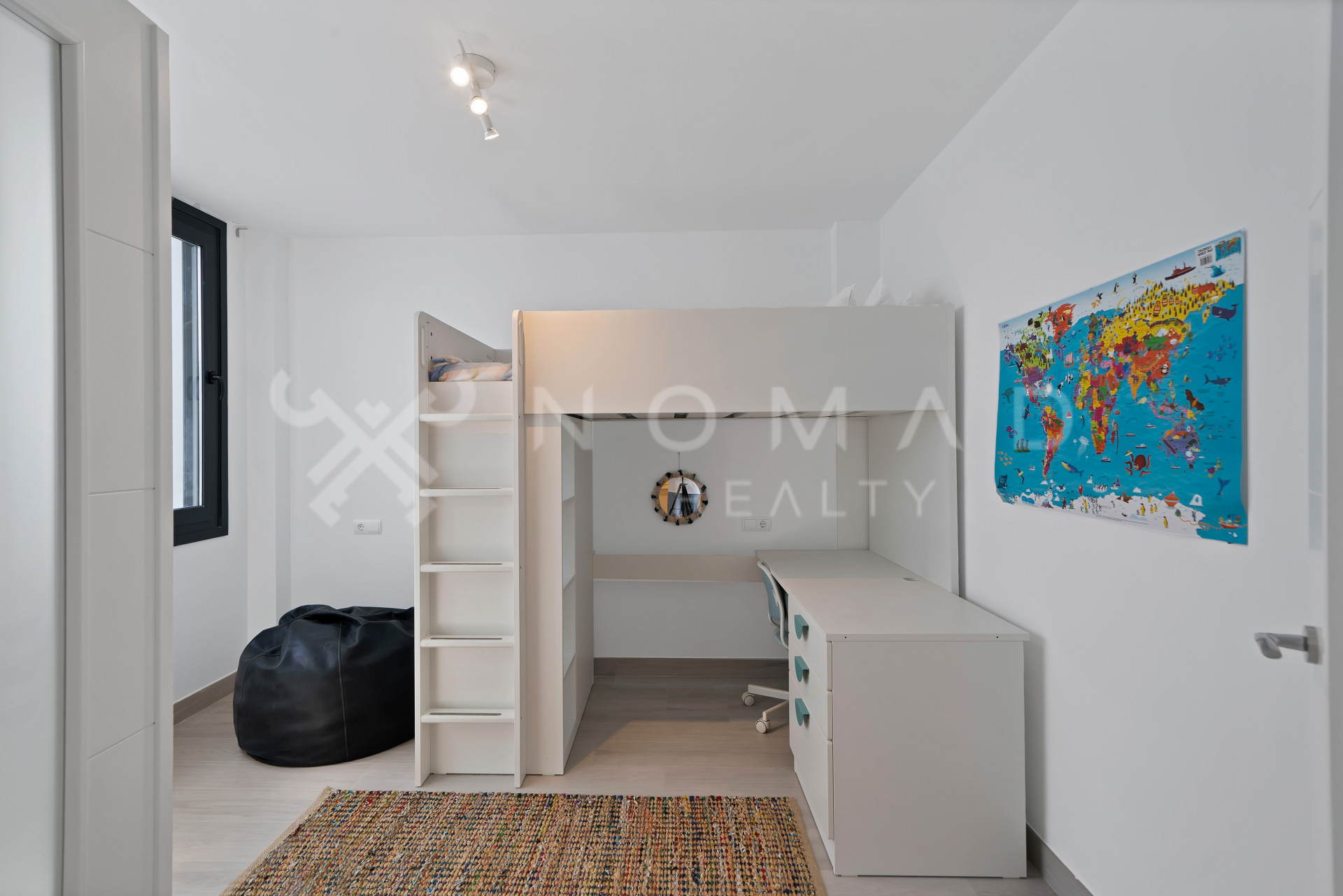 1 · Marbella East · La Mairena 595.000€€ 1 · Marbella East · La Mairena 595.000€€