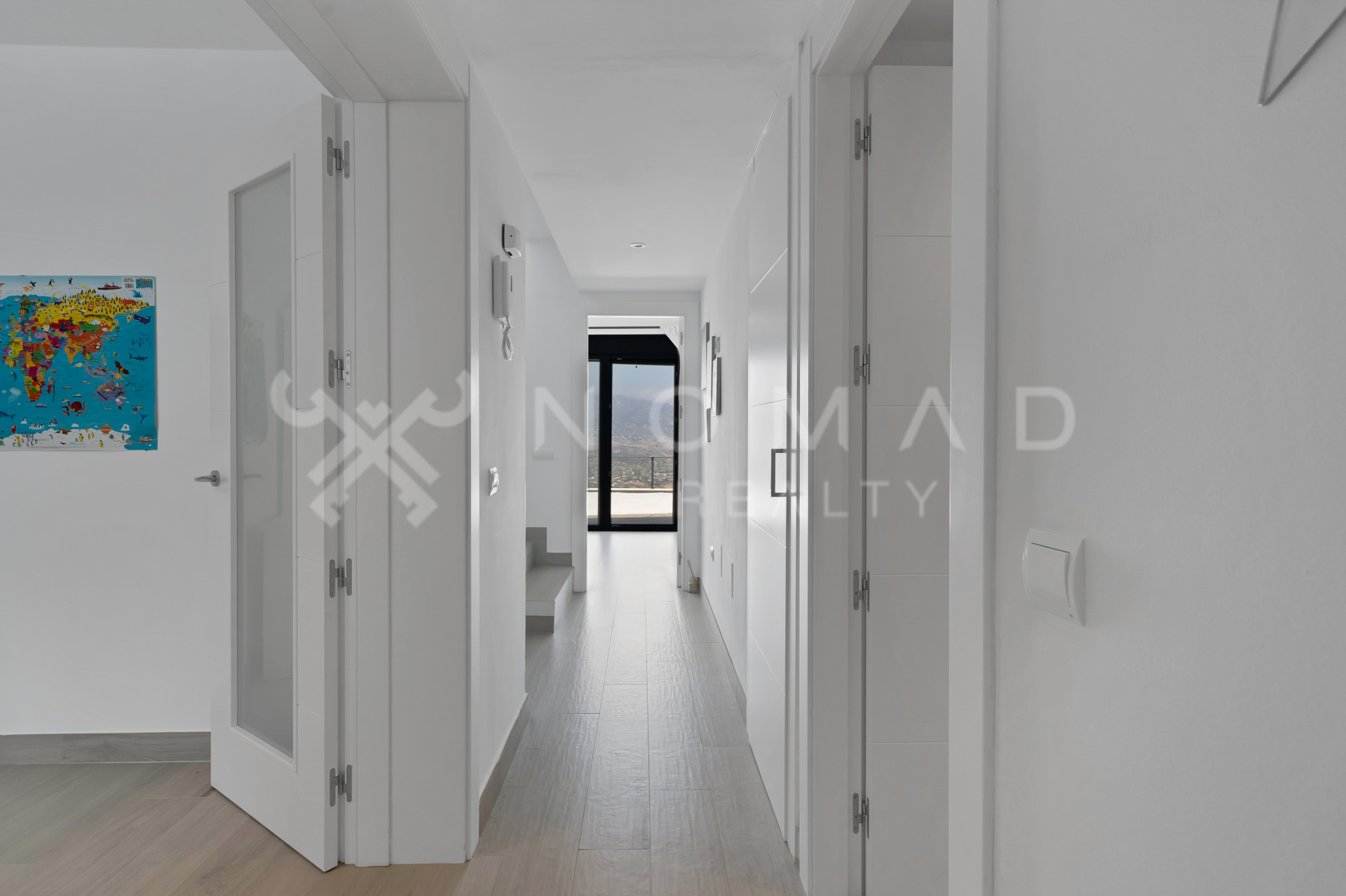 1 · Marbella East · La Mairena 595.000€€ 1 · Marbella East · La Mairena 595.000€€