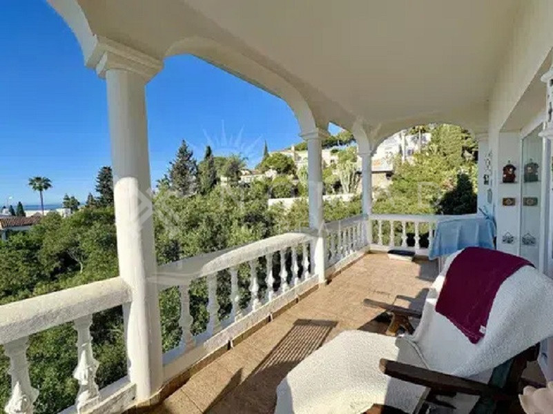 casa en mijas-costa · los-claveles 900000€
