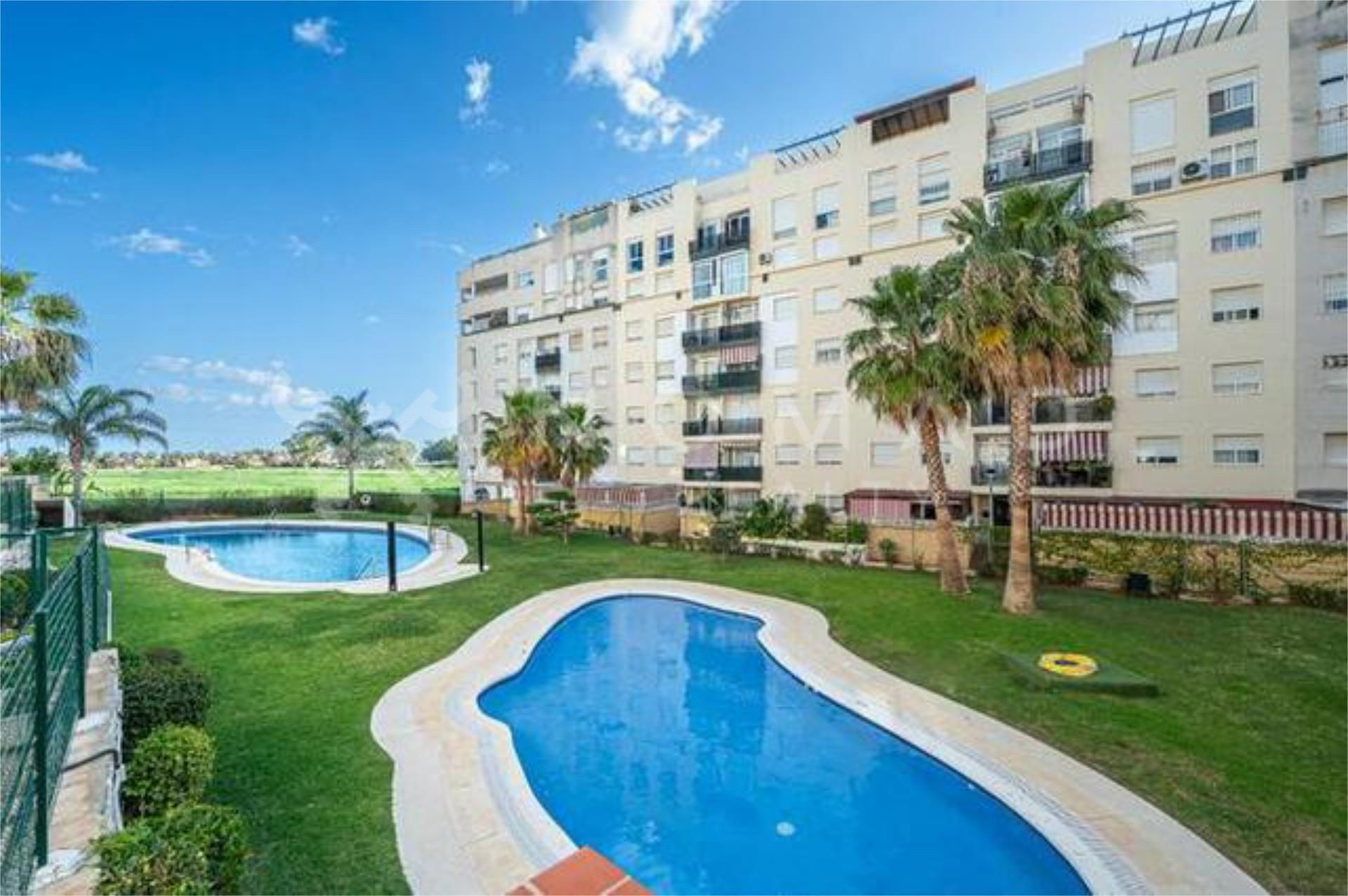 apartamento-en-planta-baja en nueva-andalucia ·  339400€