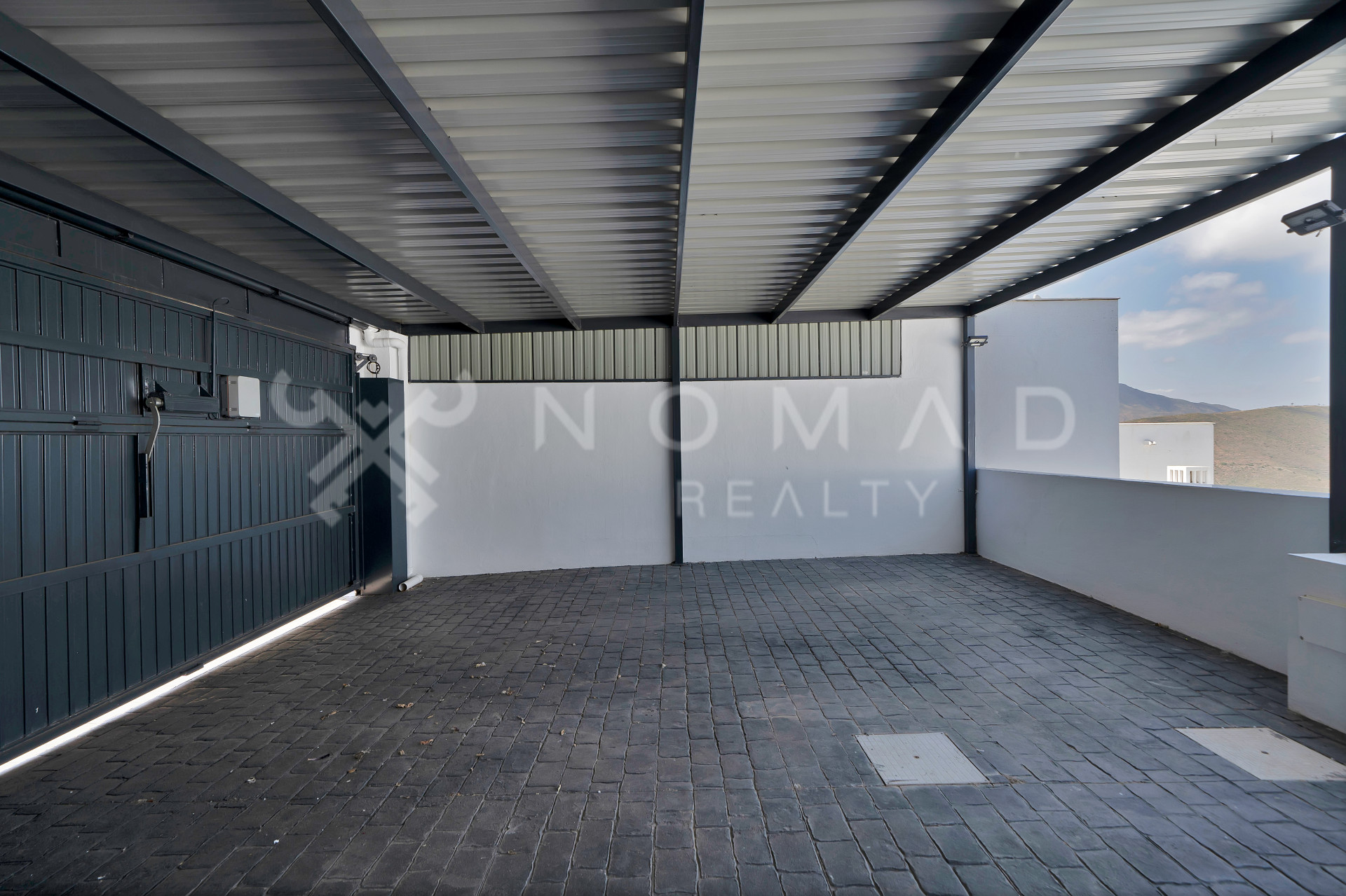 1 · Marbella East · La Mairena 695.000€€ 1 · Marbella East · La Mairena 695.000€€