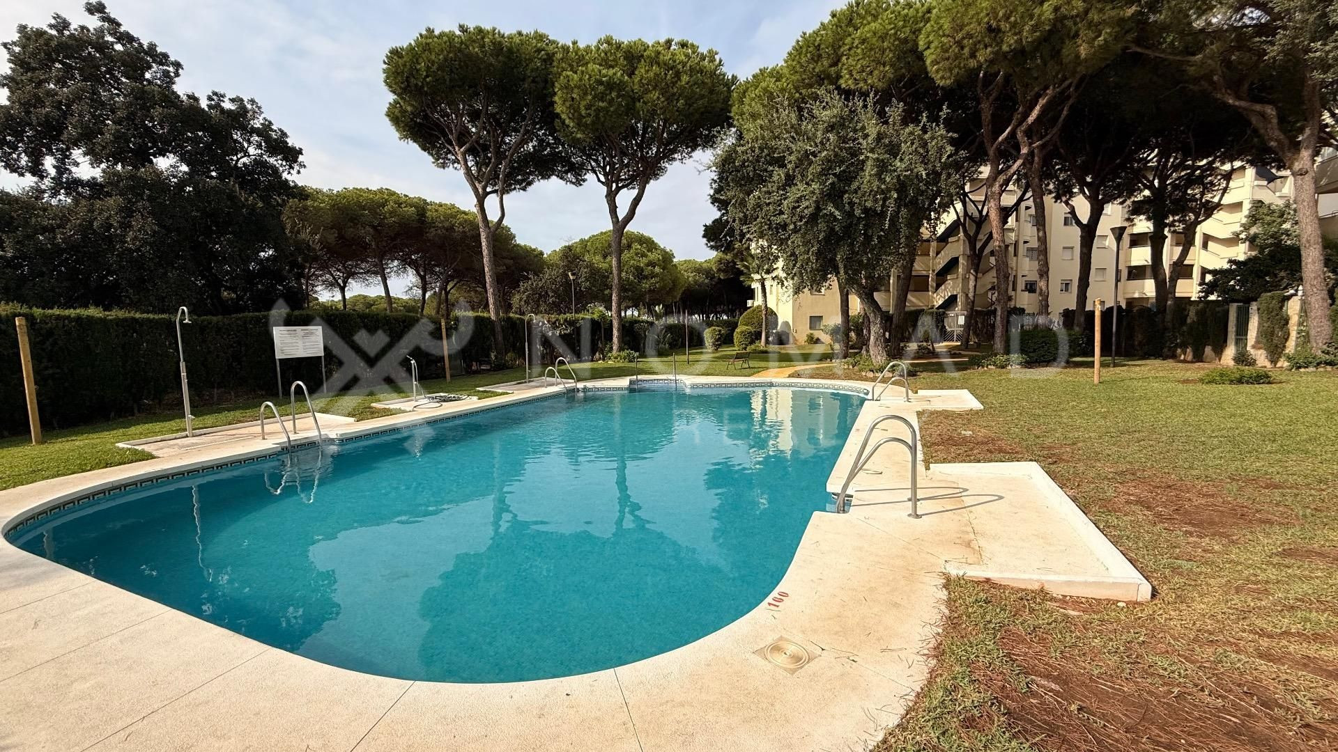 apartamento-en-planta-baja en mijas-costa · calahonda 329000€