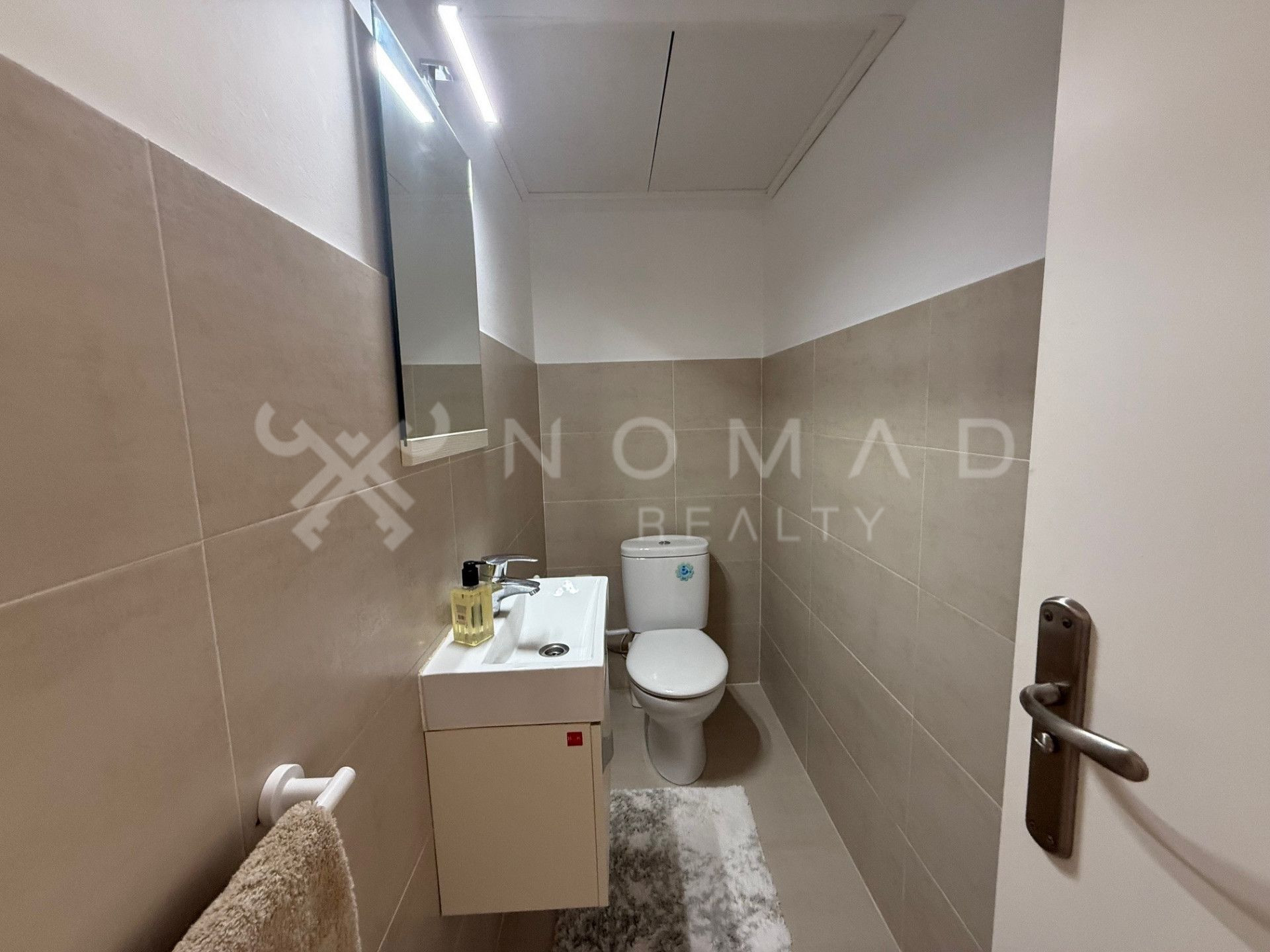 1 · Marbella - Puerto Banus · 595.000€€ 1 · Marbella - Puerto Banus · 595.000€€