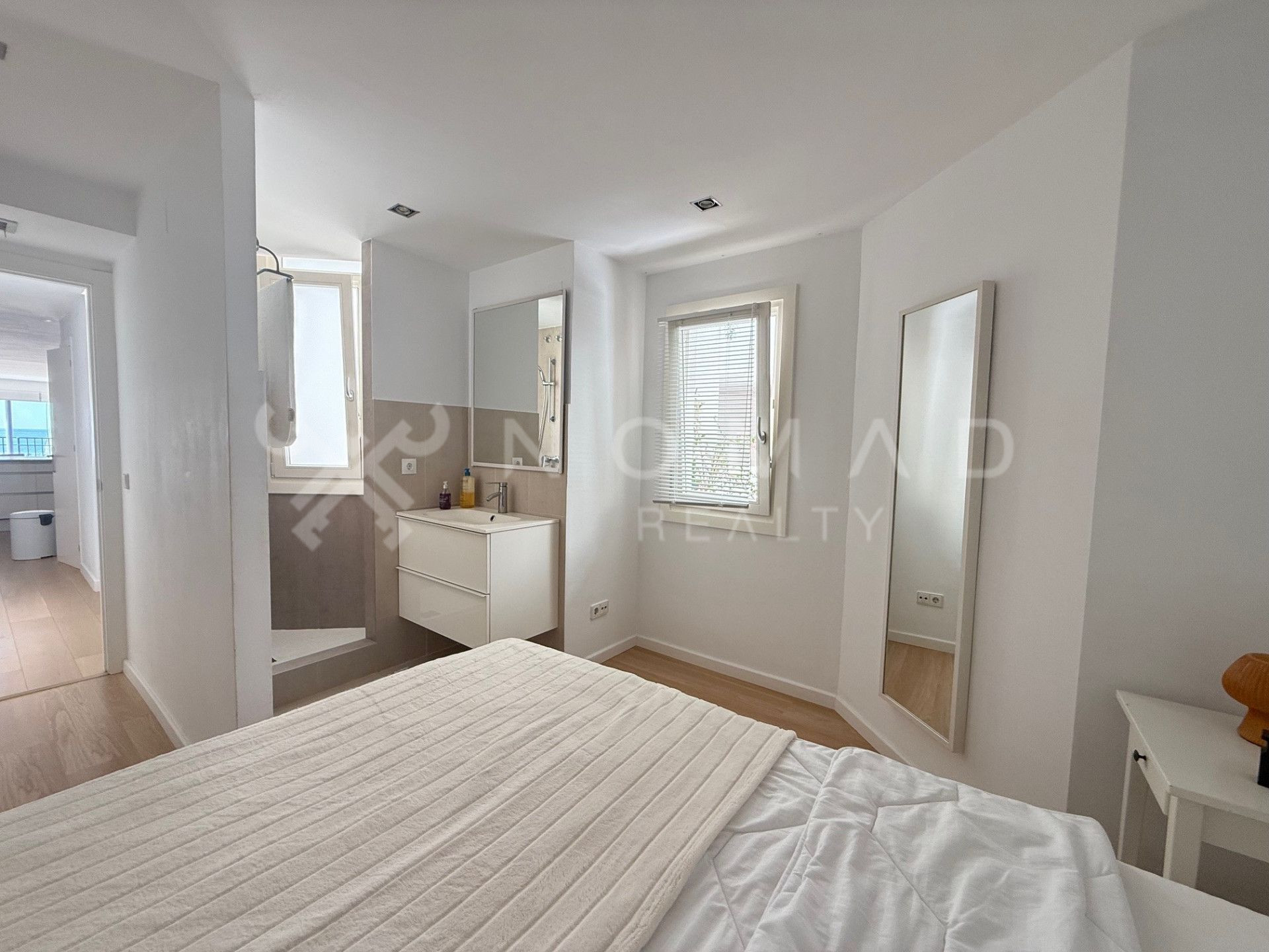 1 · Marbella - Puerto Banus · 595.000€€ 1 · Marbella - Puerto Banus · 595.000€€