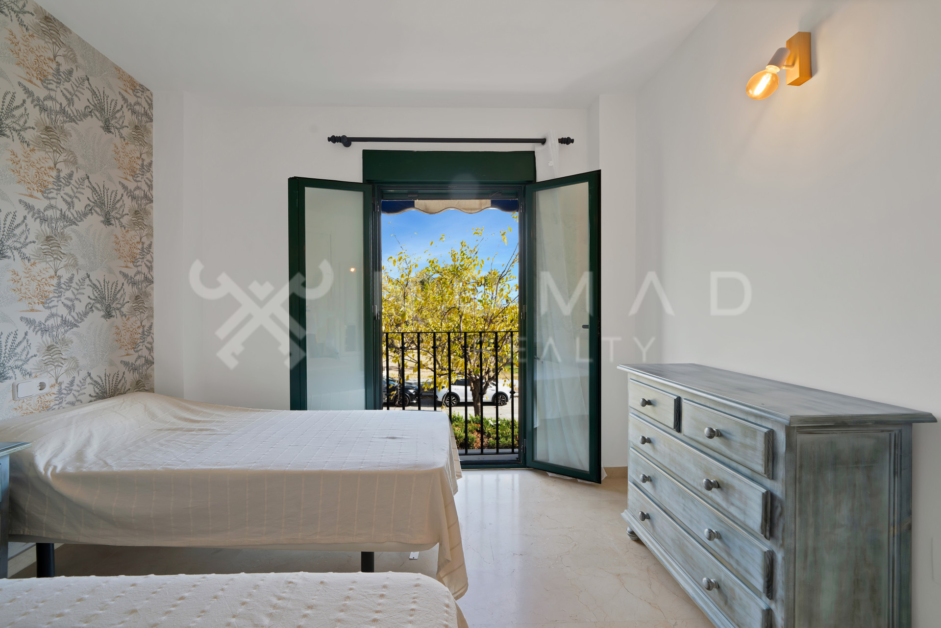 1 · San Pedro De Alcantara · Las Arenas 629.700€€ 1 · San Pedro De Alcantara · Las Arenas 629.700€€