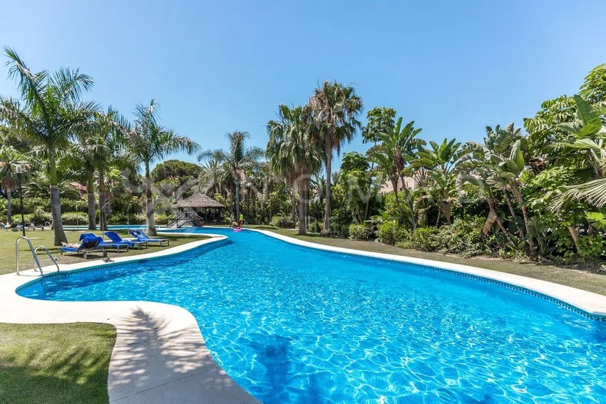 apartamento-en-planta-baja en marbella---puerto-banus · las-mimosas 795000€
