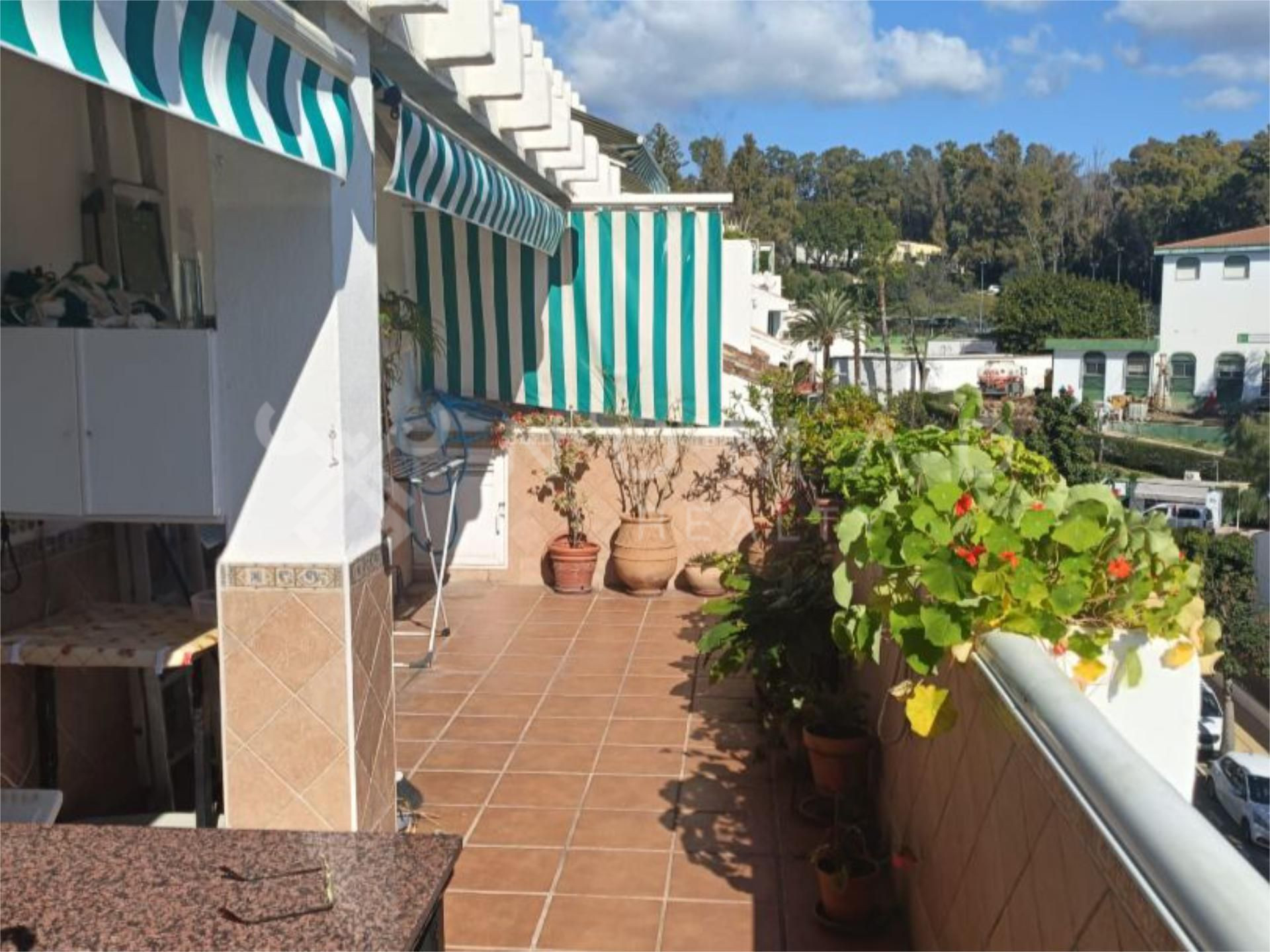 atico en nueva-andalucia ·  371200€