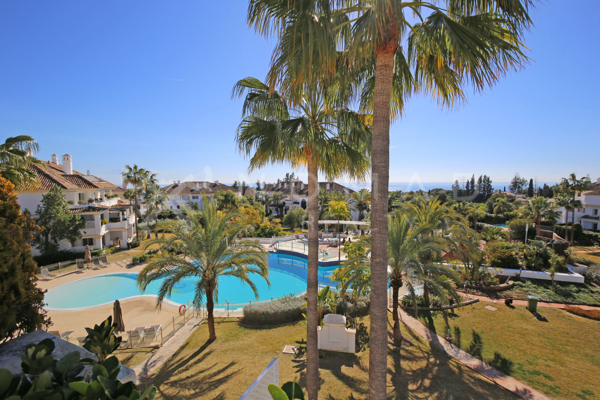 atico en marbella-golden-mile · monte-paraiso 2650000€