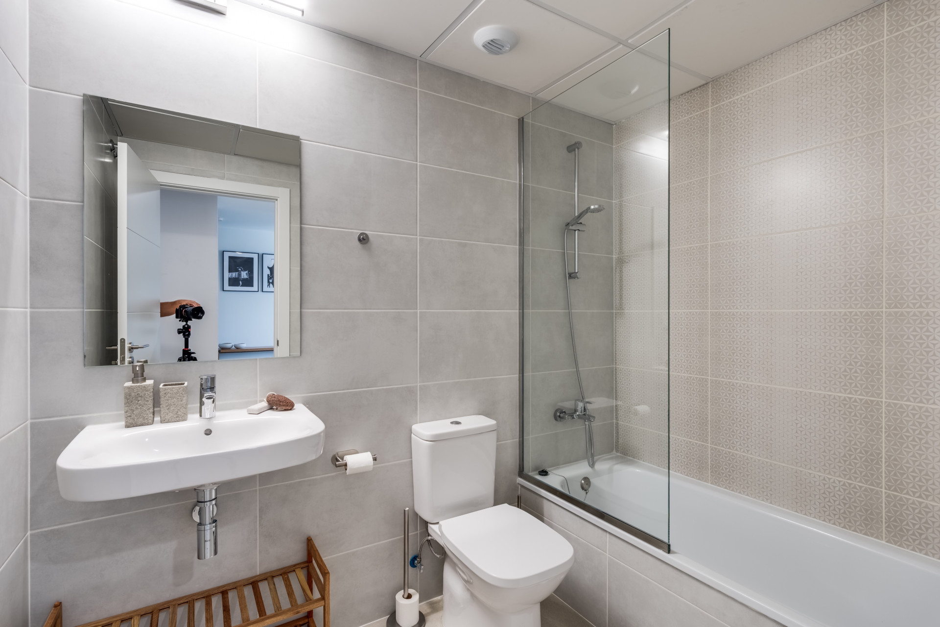 Modern 2-Bedroom Apartment in Aranya, Selwo – Estepona