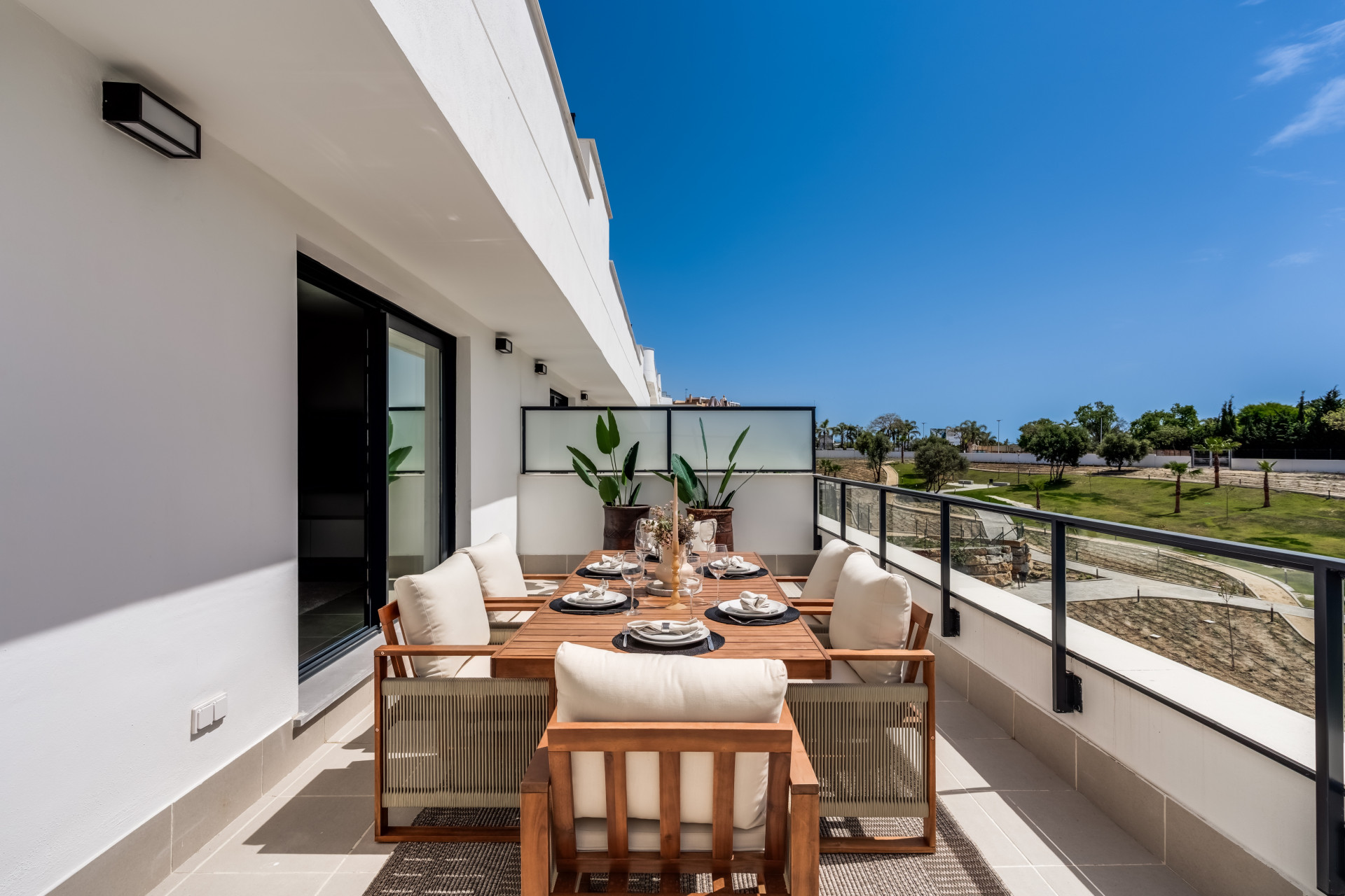 Modern 2-Bedroom Apartment in Aranya, Selwo – Estepona