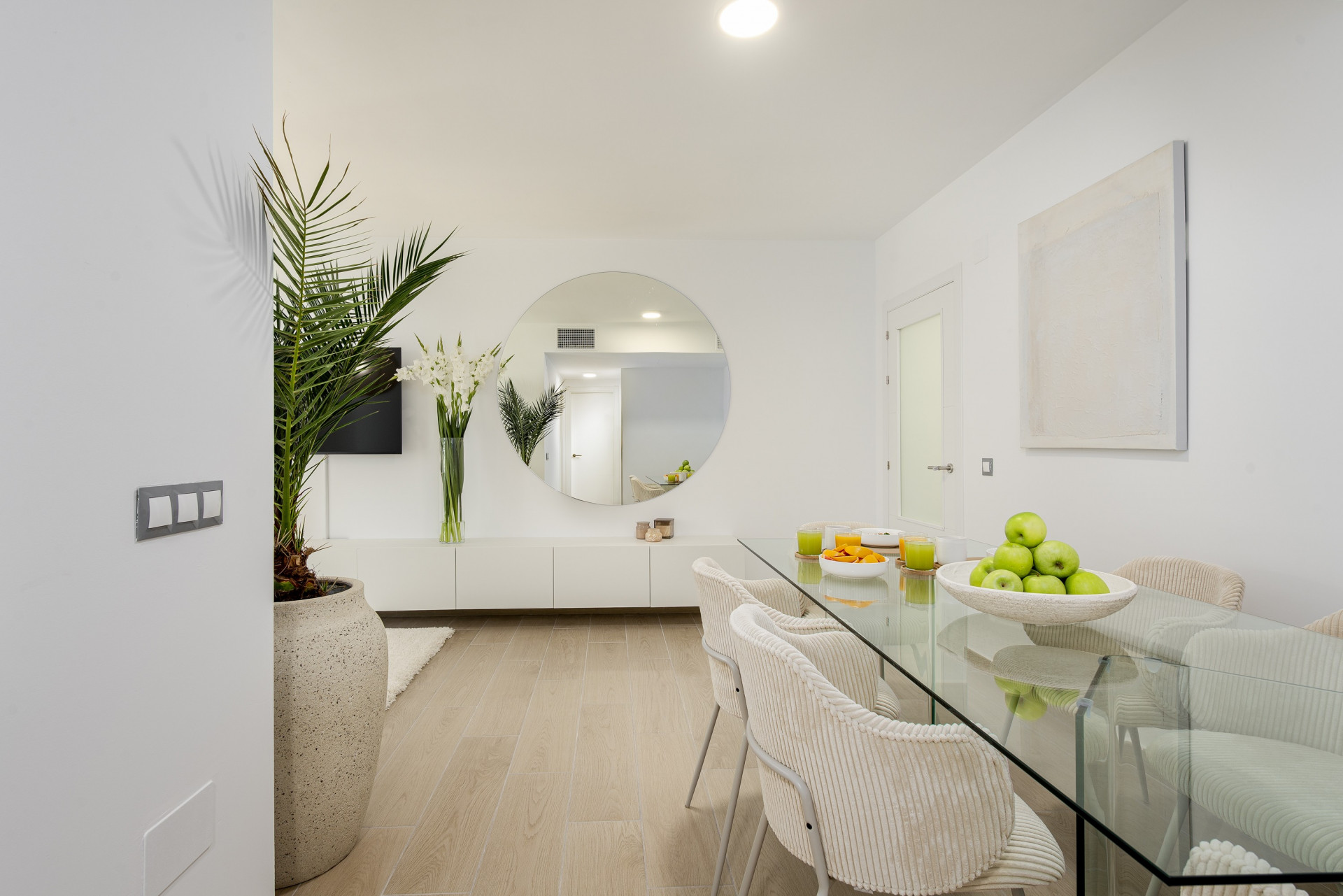 Modern 2 bedroom Apartment at the Edge of Estepona’s Old Town