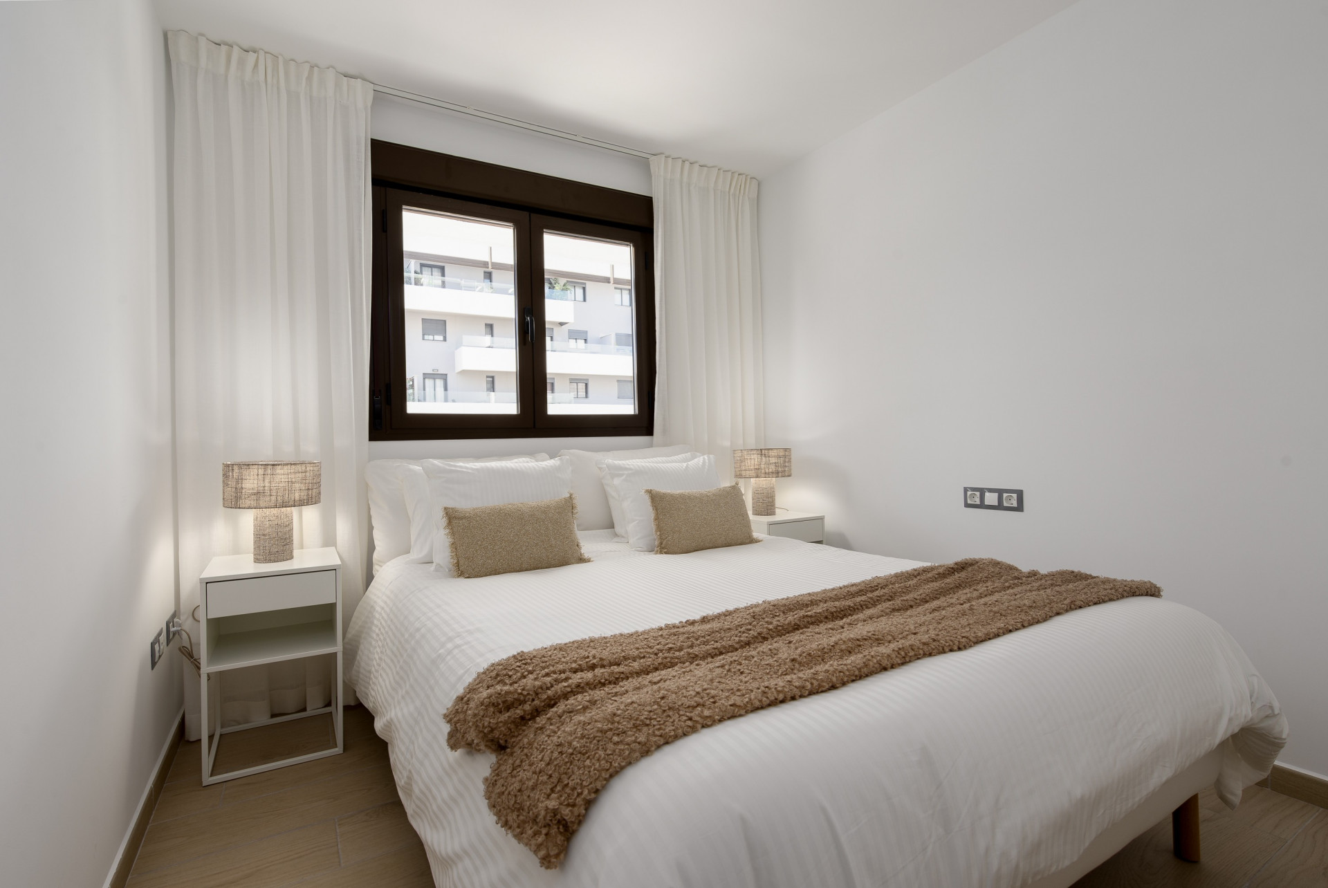 Modern 2 bedroom Apartment at the Edge of Estepona’s Old Town