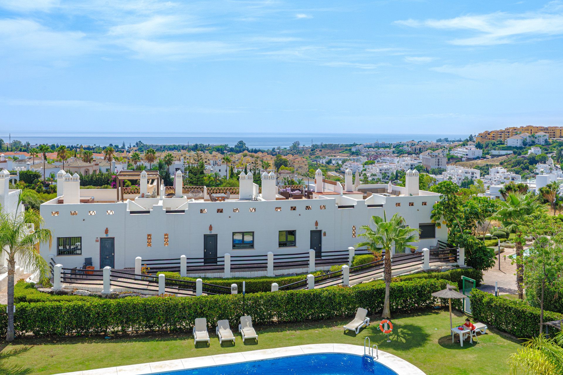 Panoramic Sea View Apartment in Sunset Golf, Estepona — photo 5