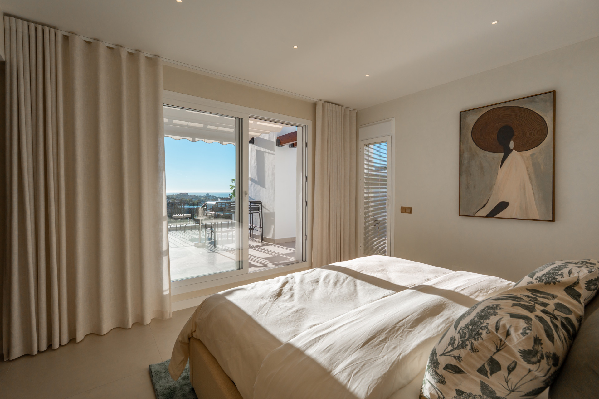 Stunning Duplex Penthouse with Panoramic Sea Views and private plunge pool in La Quinta