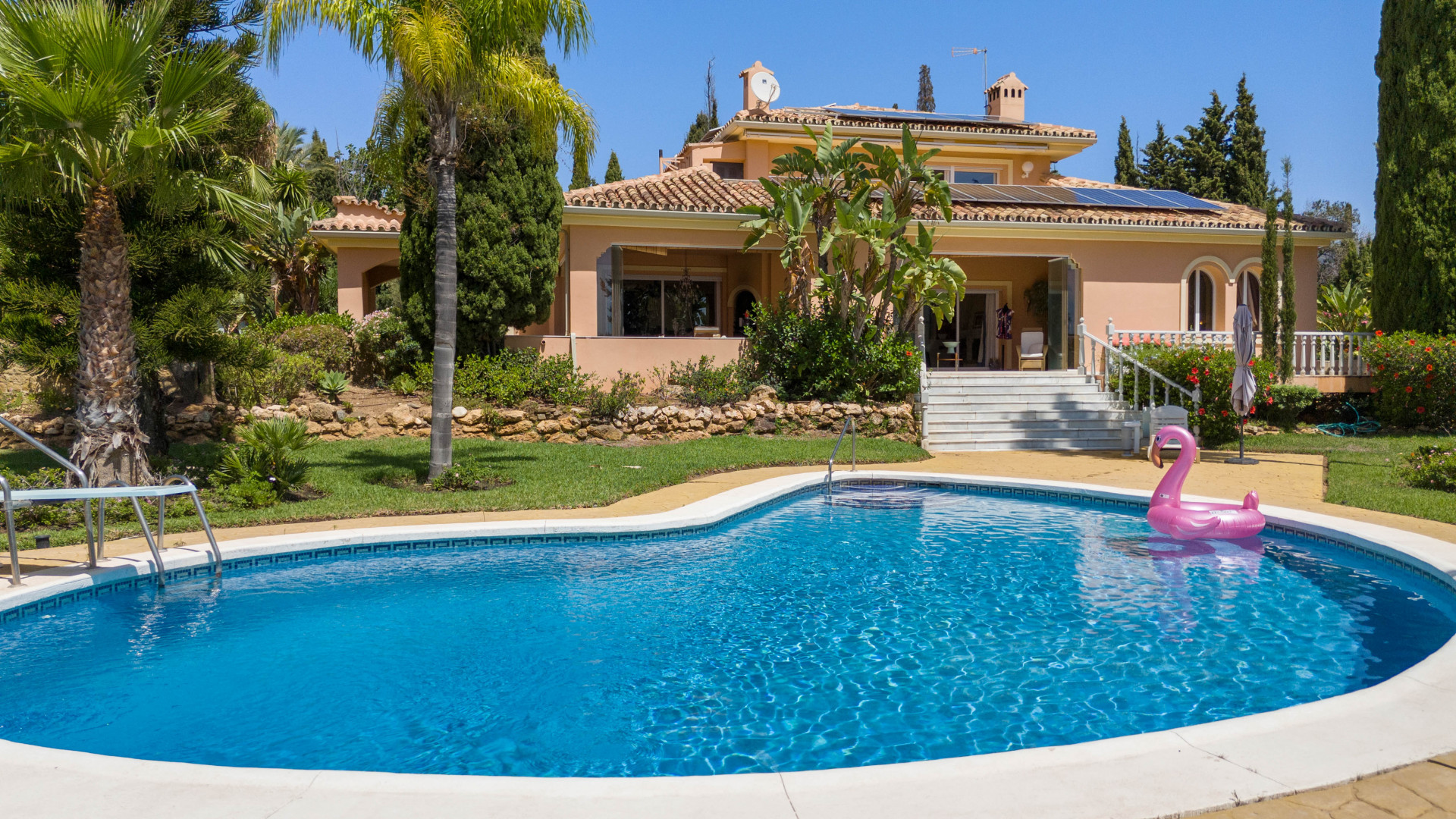 Stunning villa in a sought after area of Marbella is a south facing gem in its own Andalucian crown