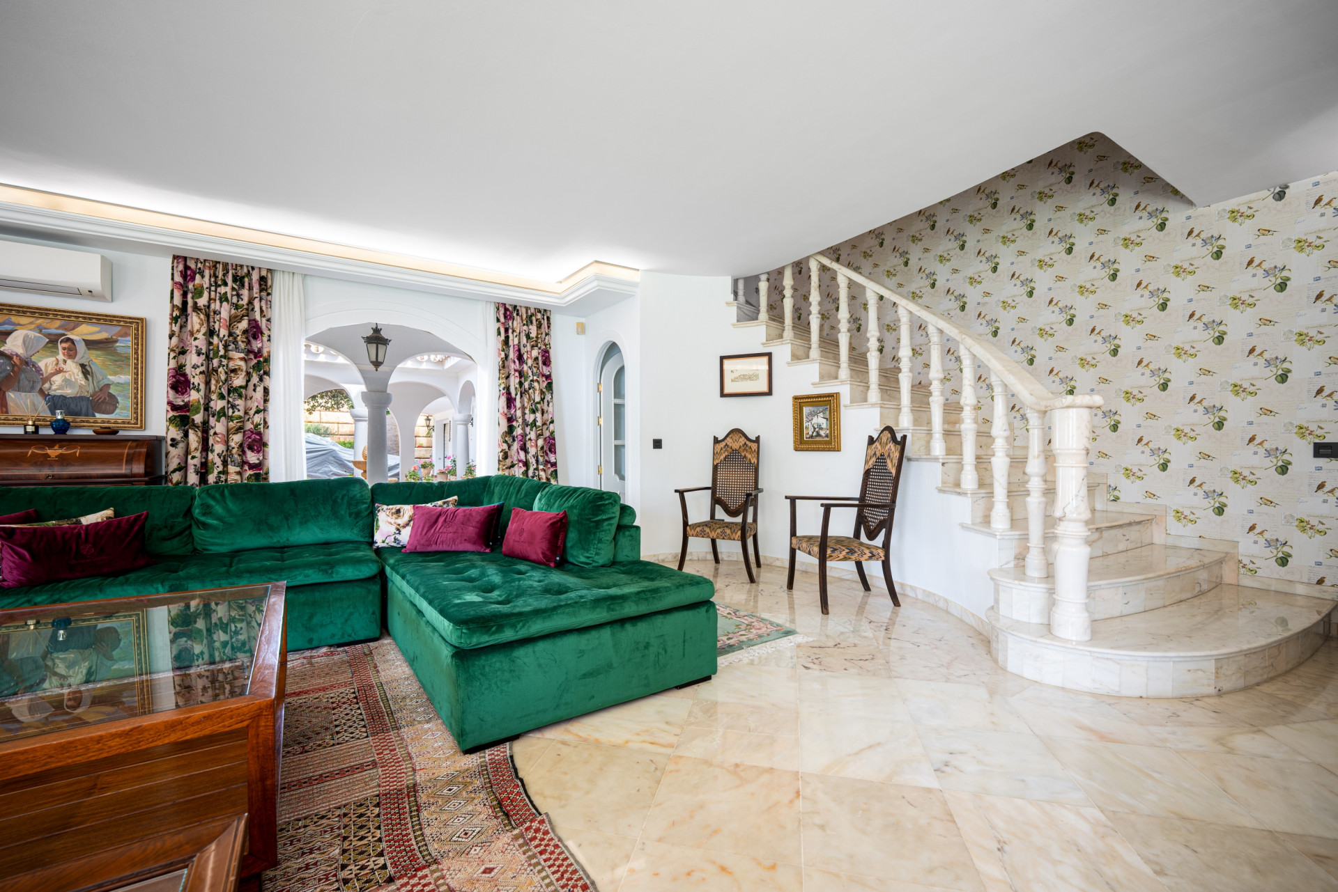 5 bedroom villa is the epitome of aristocratic elegance, set back in elite enclave of Marbella