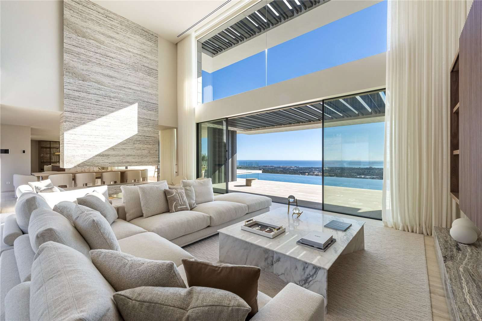 Ultra chic and modern residence flaunts 180º unparalleled views along southern Spanish coastline