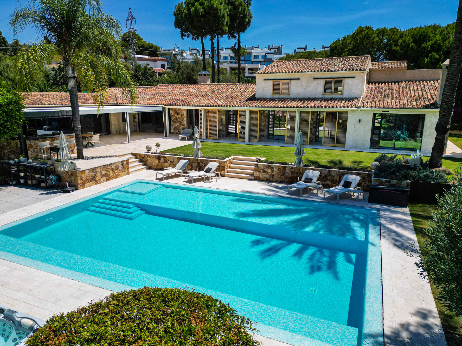 Stunning luxurious 'mini' mansion sits in heart of leafy urban oasis on the edge of Marbella.