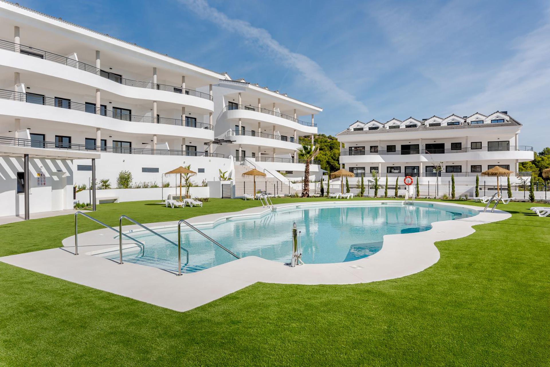 New-Build Apartments and Penthouses with Sea Views in Benalmádena