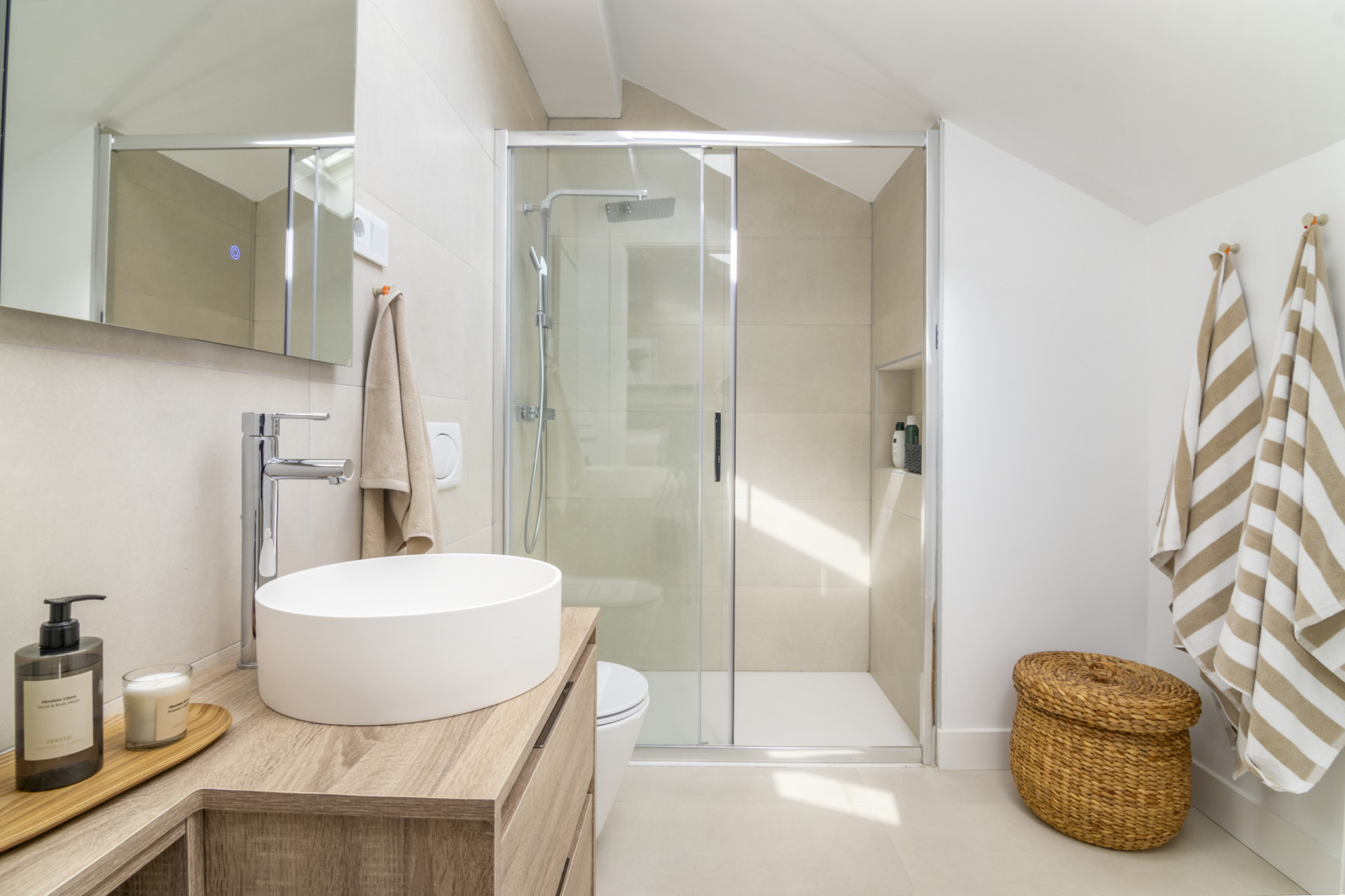 Move-In Ready Homes in One of El Higuerón’s Most Exclusive Settings