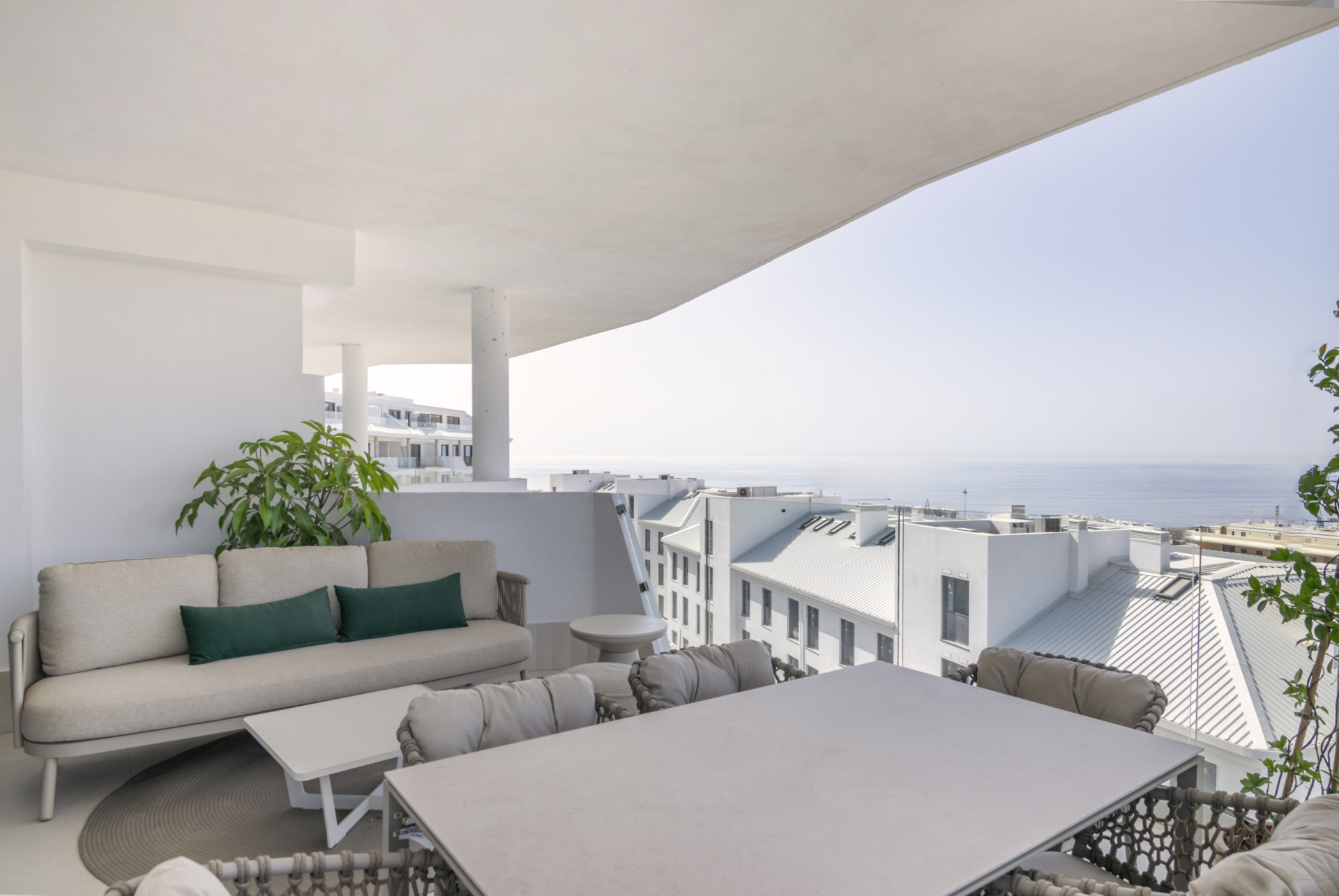 Move-In Ready Homes in One of El Higuerón’s Most Exclusive Settings