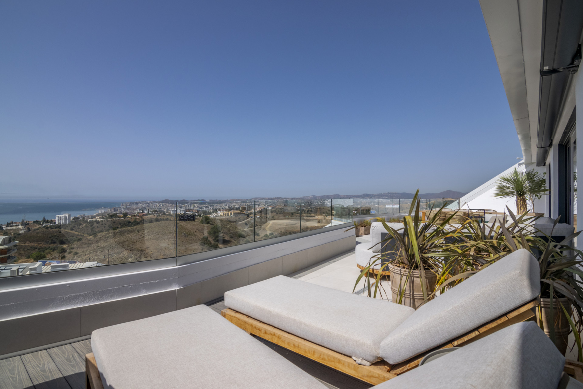 Move-In Ready Homes in One of El Higuerón’s Most Exclusive Settings