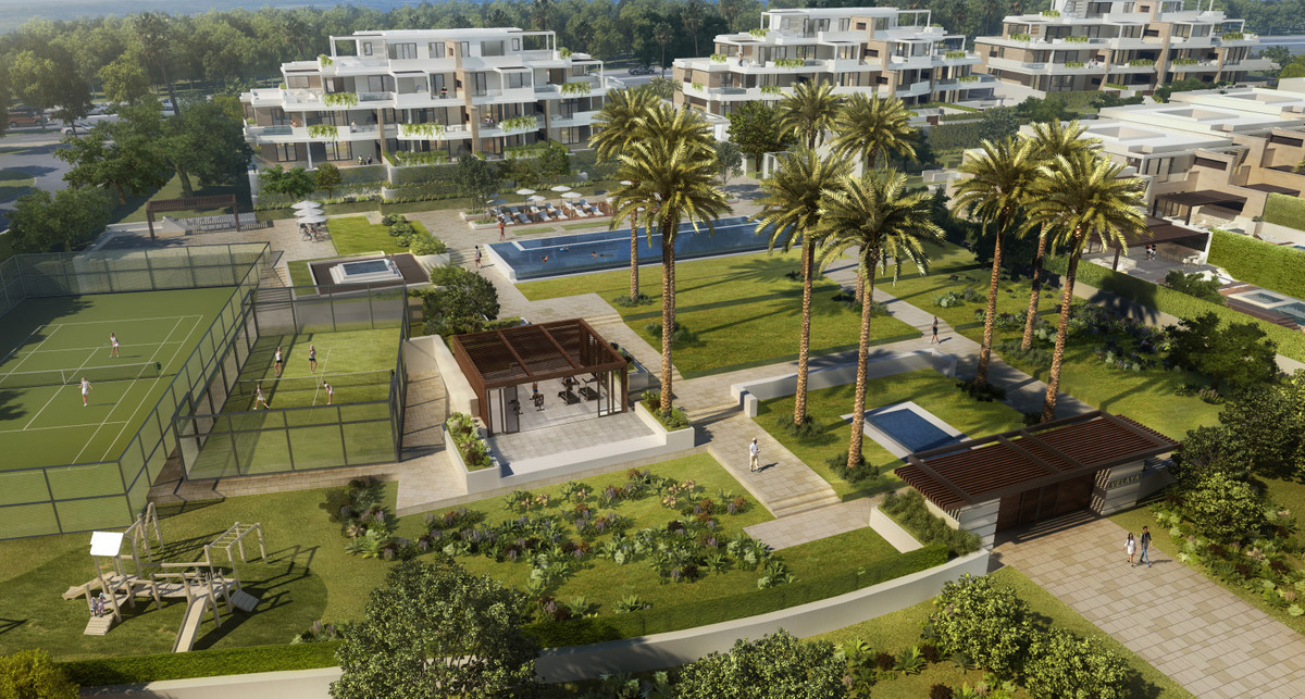 Exclusive frontline beach complex on the New Golden Mile, within 10-12 min drive from the famous Puerto Banús