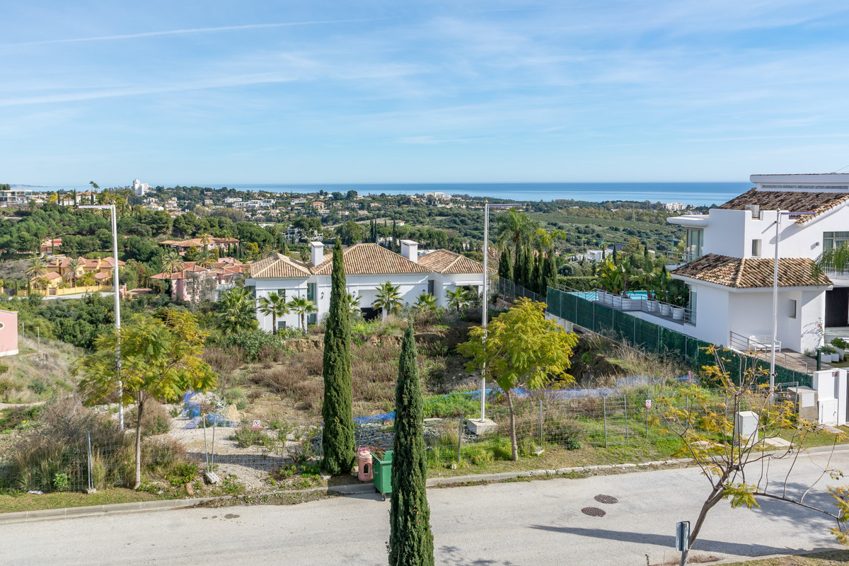 Plot with sea and golf view located in the exclusive area of Los Flamingos, Benahavis close to 5* hotel Villa Padierna Golf and Spa resort with three world class golf courses