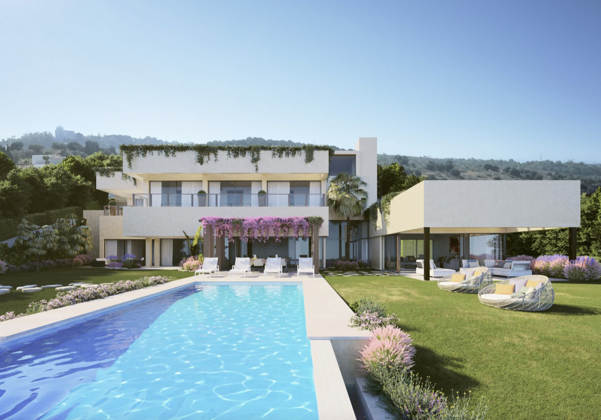 Spectacular frontline golf luxury villa, currently under construction, with fantastic sea views in Los Flamingos