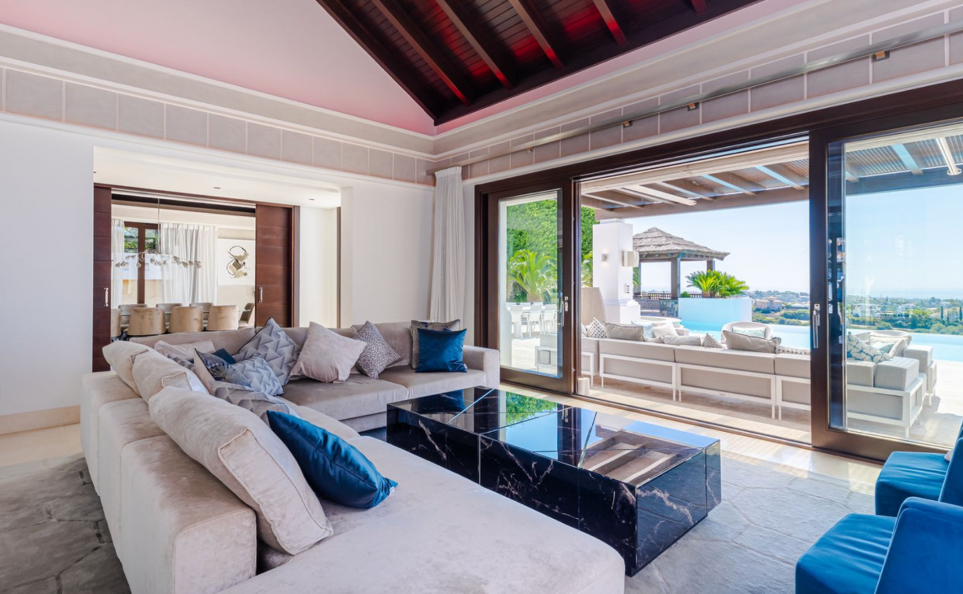 Exceptional, unique 5 bedroom villa, built to the highest possible standards with spectacular panoramic sea views in Los Flamingos