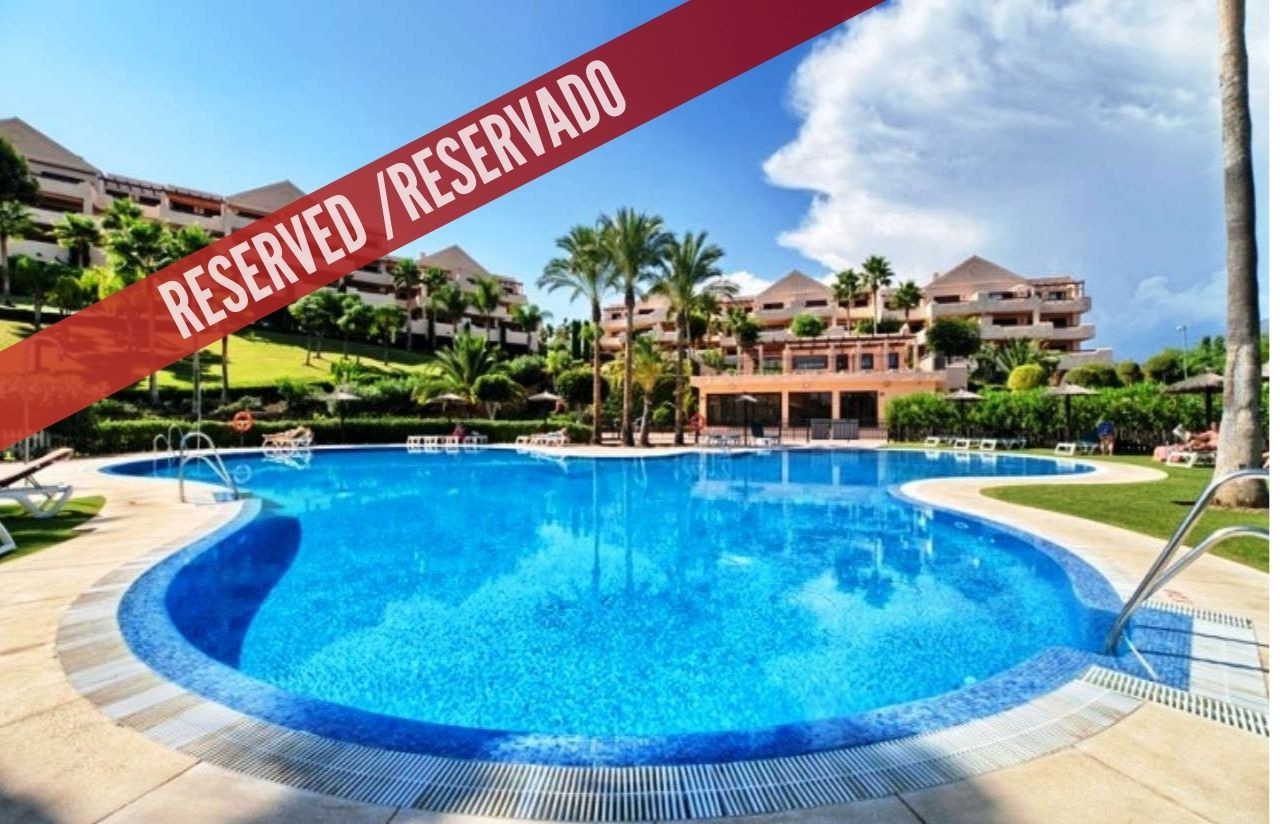 Large corner penthouse with beautiful sea and mountains views - Las Lomas del Conde Luque