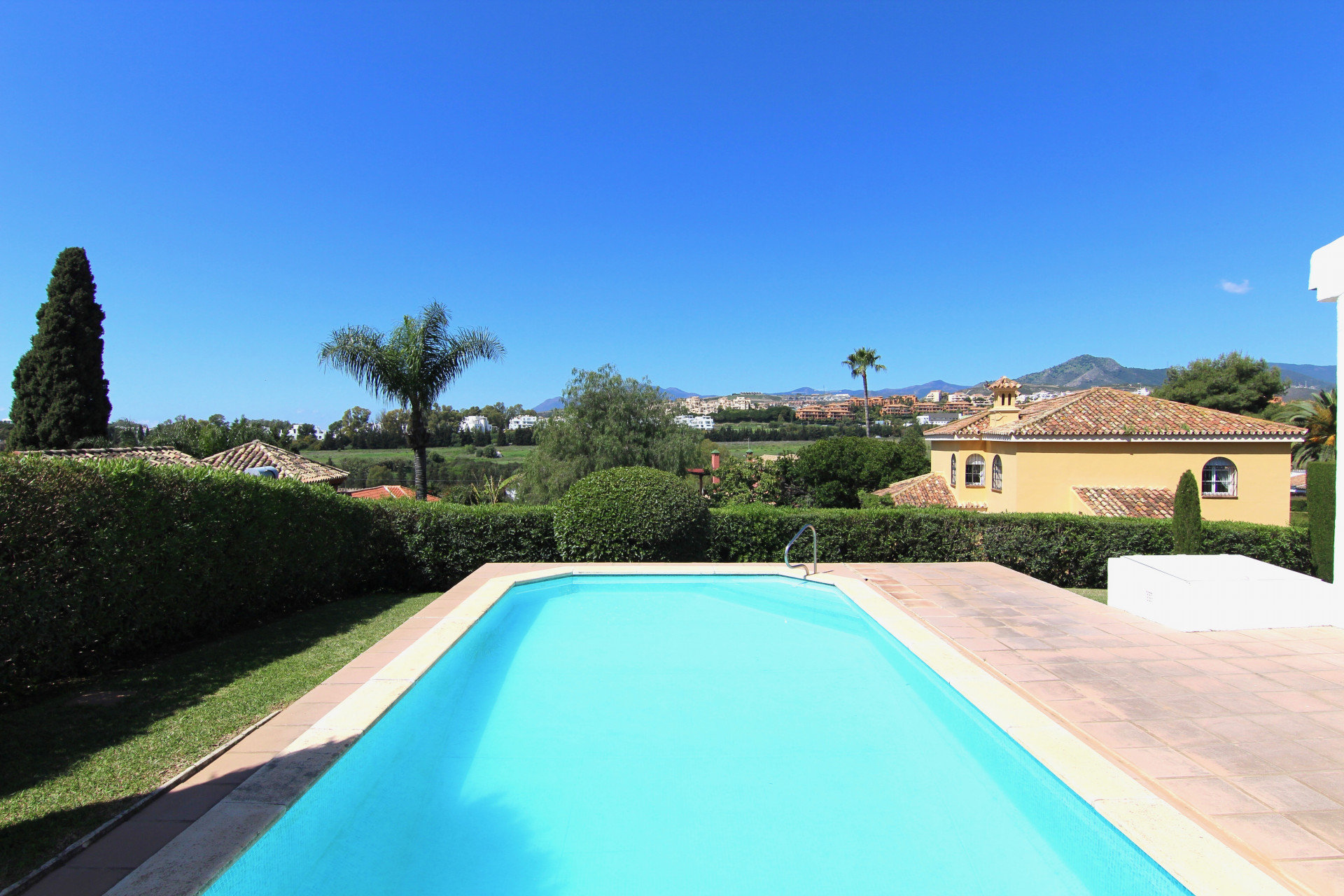 Villa for sale in San Pedro de Alcantara, Marbella, Costa del Sol