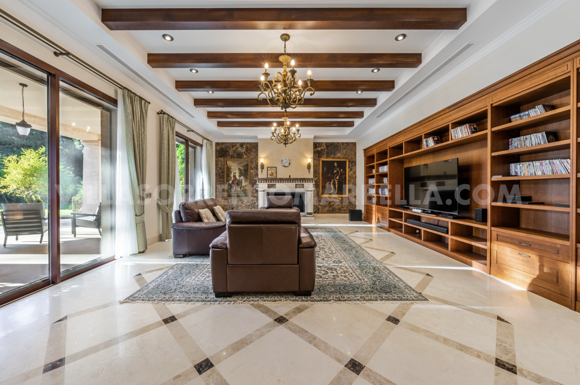 Beautiful luxury villa in Guadalmina Baja