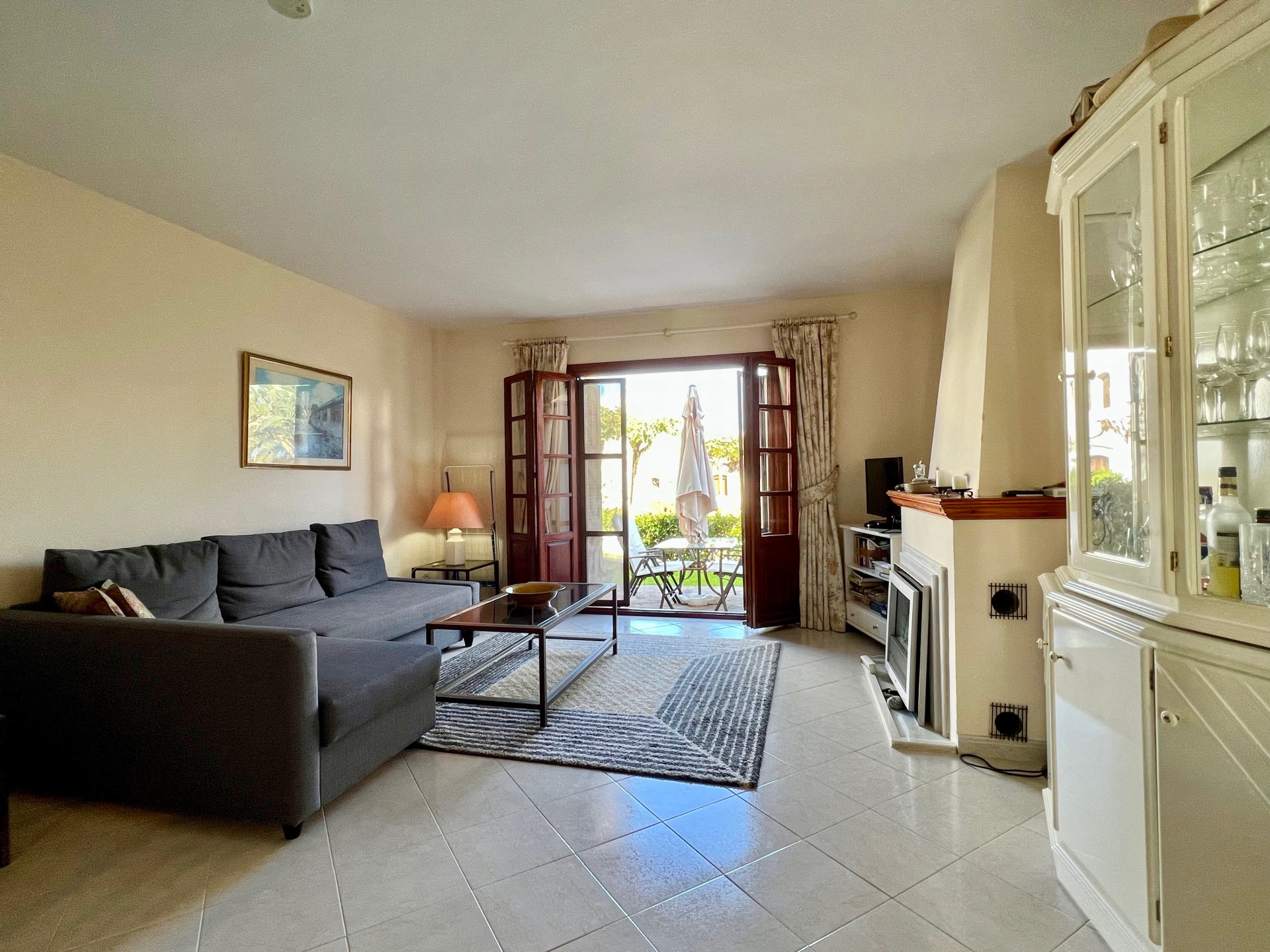 Lovely two bedroom townhouse in Costalita just a few steps from the beach
