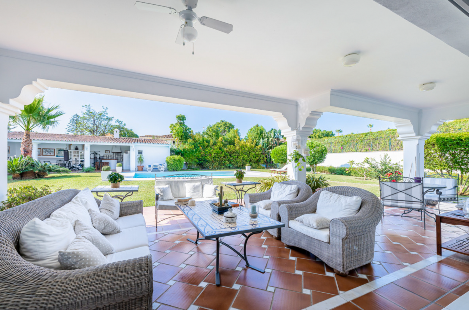 Magnificent villa situated in the prestigious area of Casasola - Guadalmina Baja very close to the beach