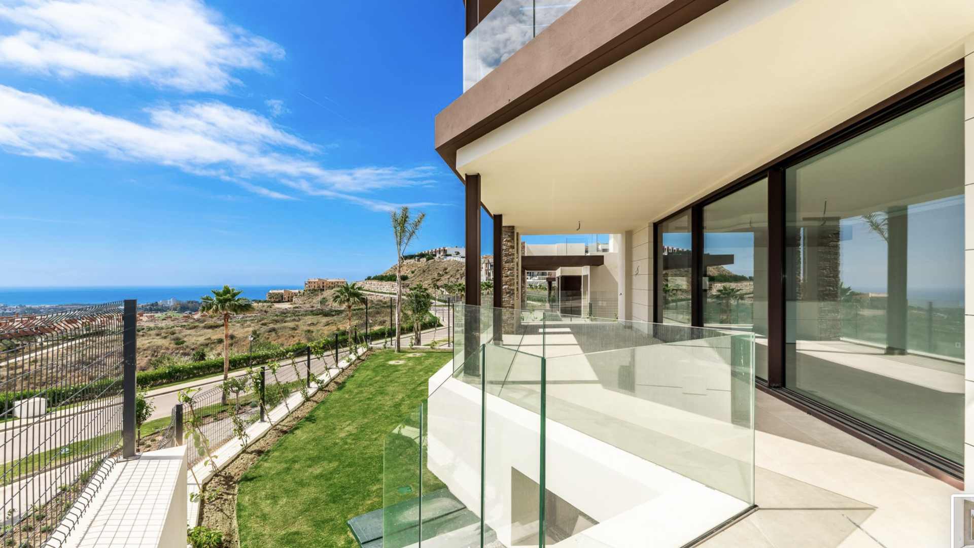 Lovely villa set in a newly built complex in La Alqueria