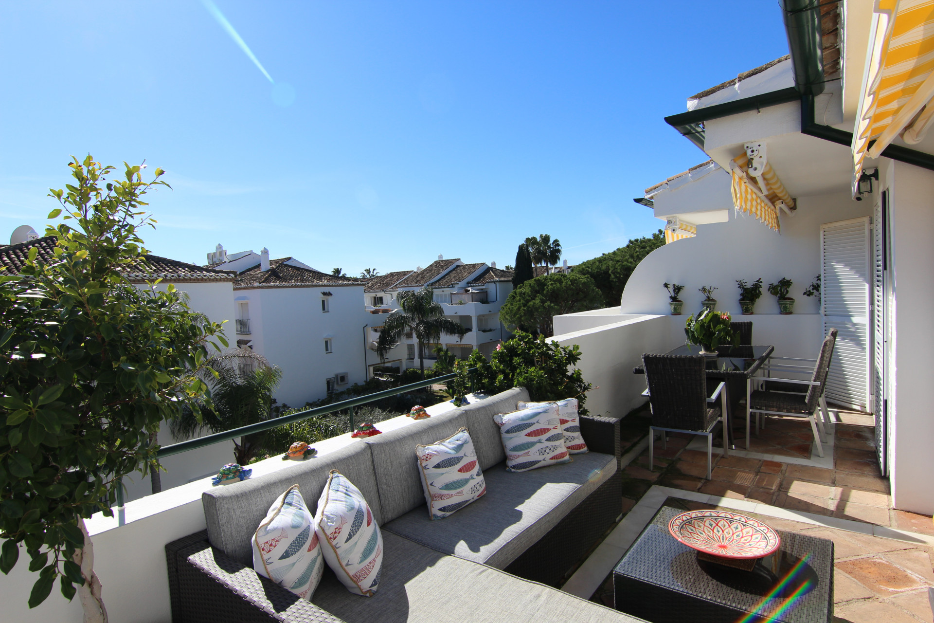 Fantastic top floor apartment, South facing, at El Presidente