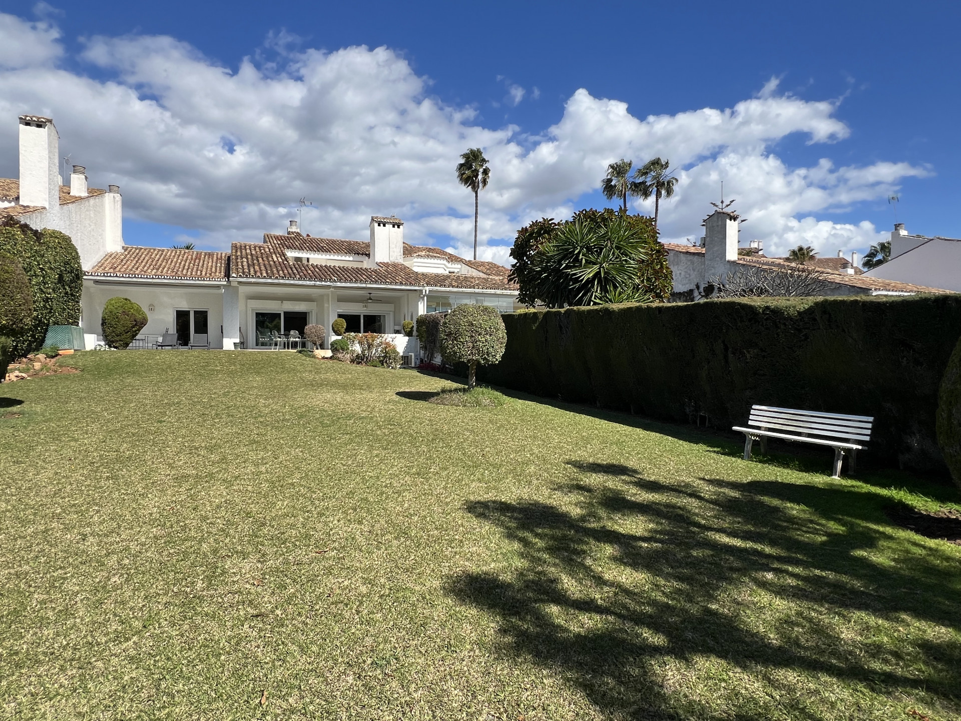 Magnificent Villa/Townhouse in Guadalmina Baja, located in the best complex of Guadalmina