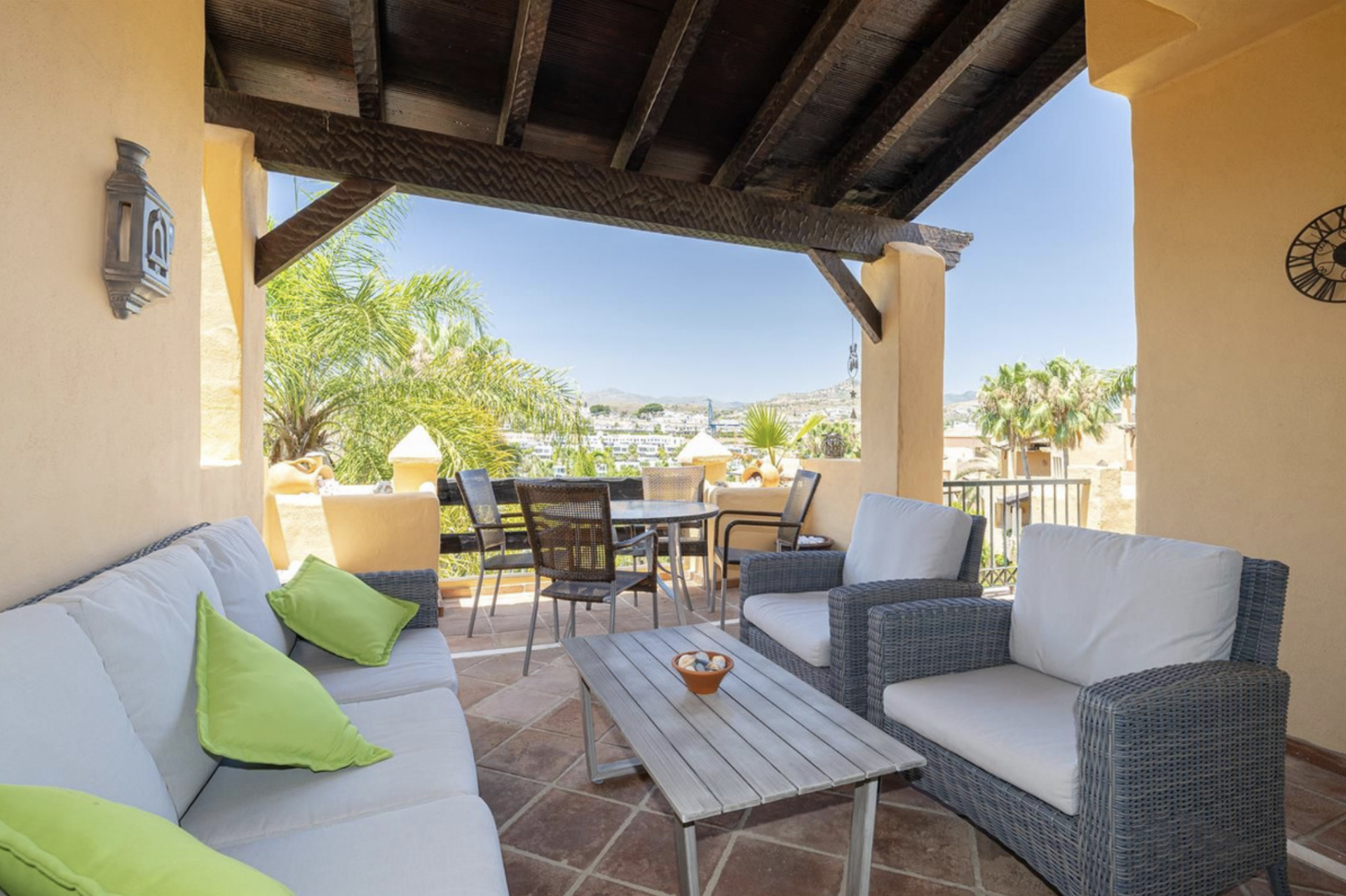 Elegant 2-Bedroom Penthouse - El Campanario - New Golden Mile - Estepona